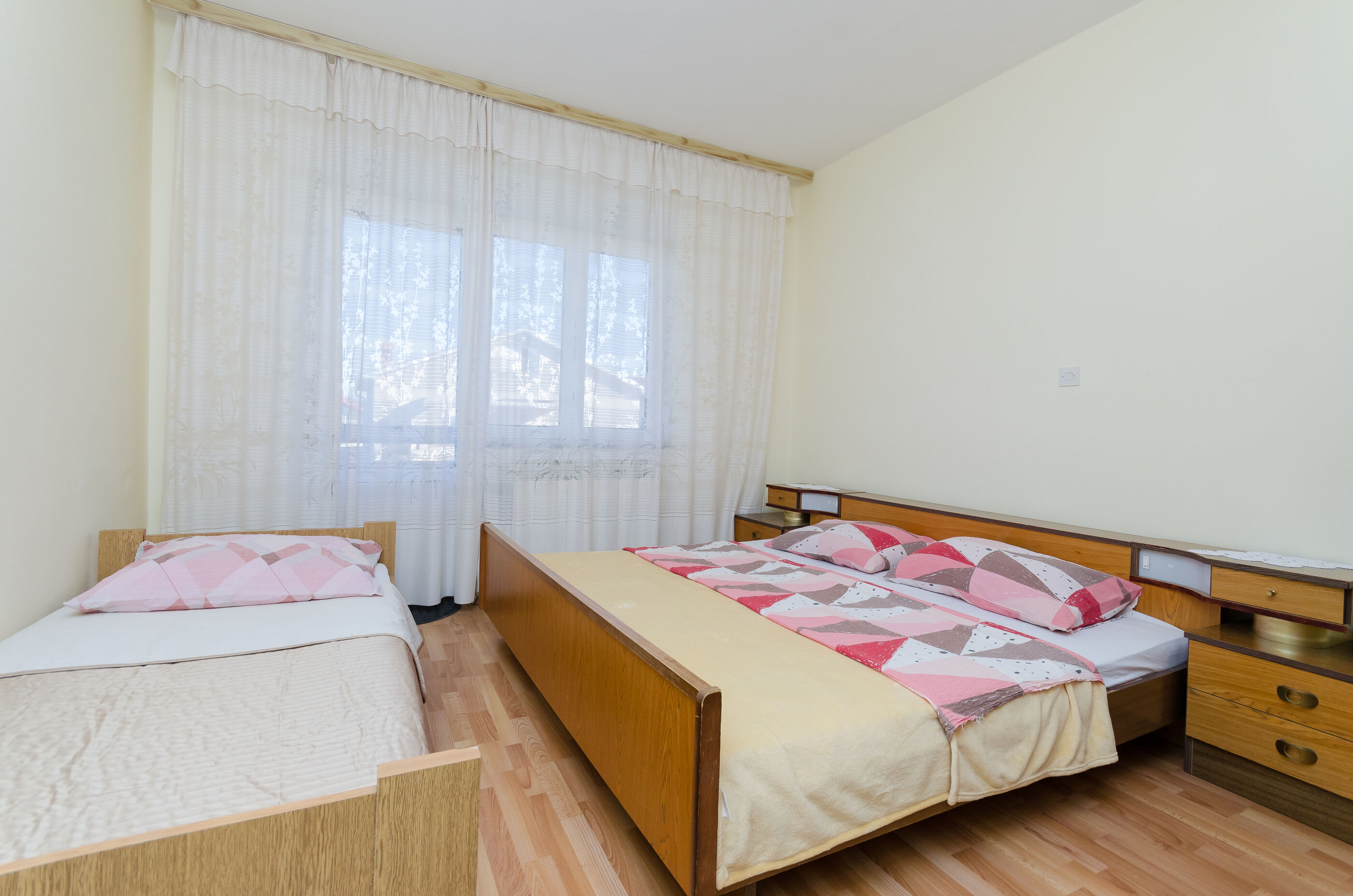 Apartments Rezika 65101-A2