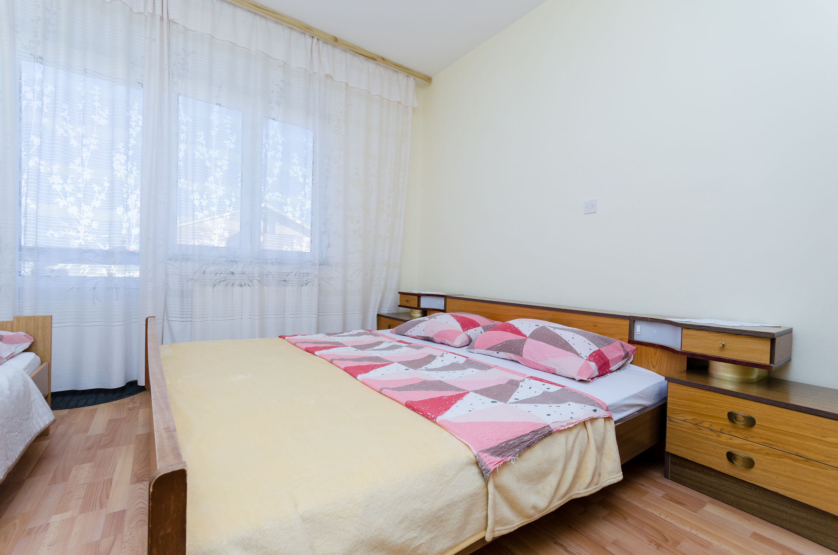 Apartments Rezika 65101-A2
