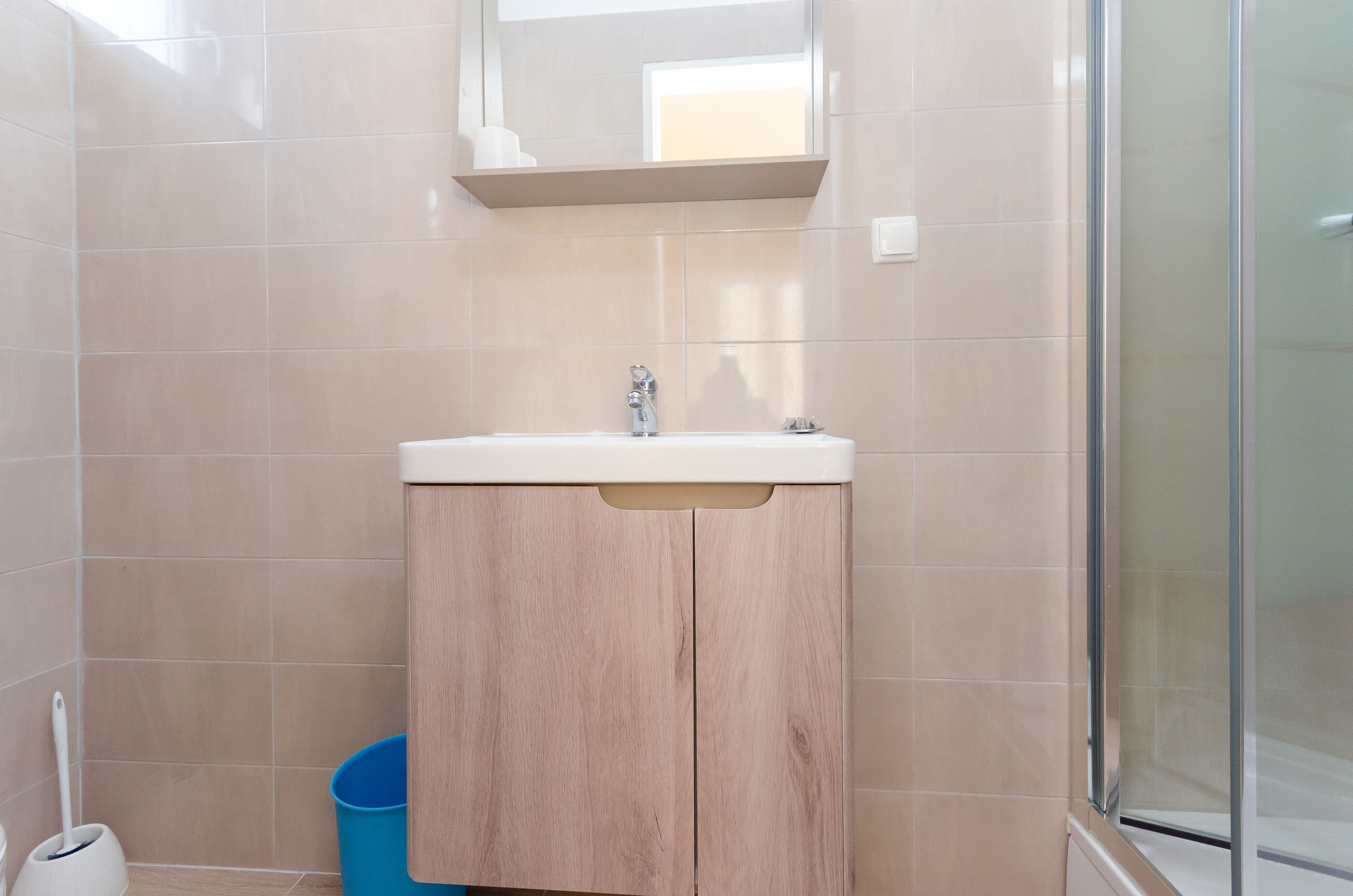 Apartments Rezika 65101-A2