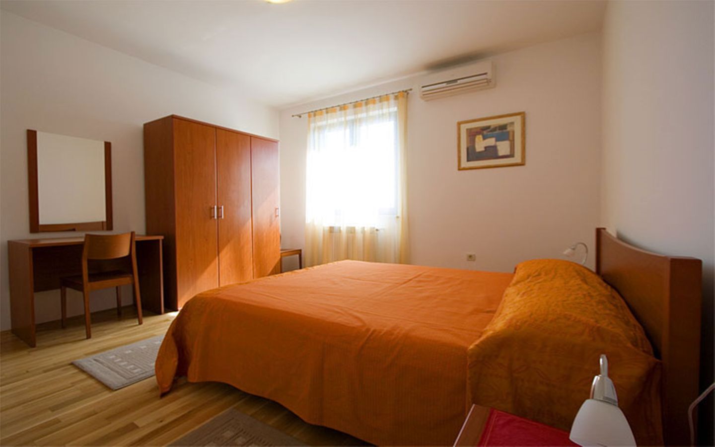 Apartments Sinisa 84841-A1