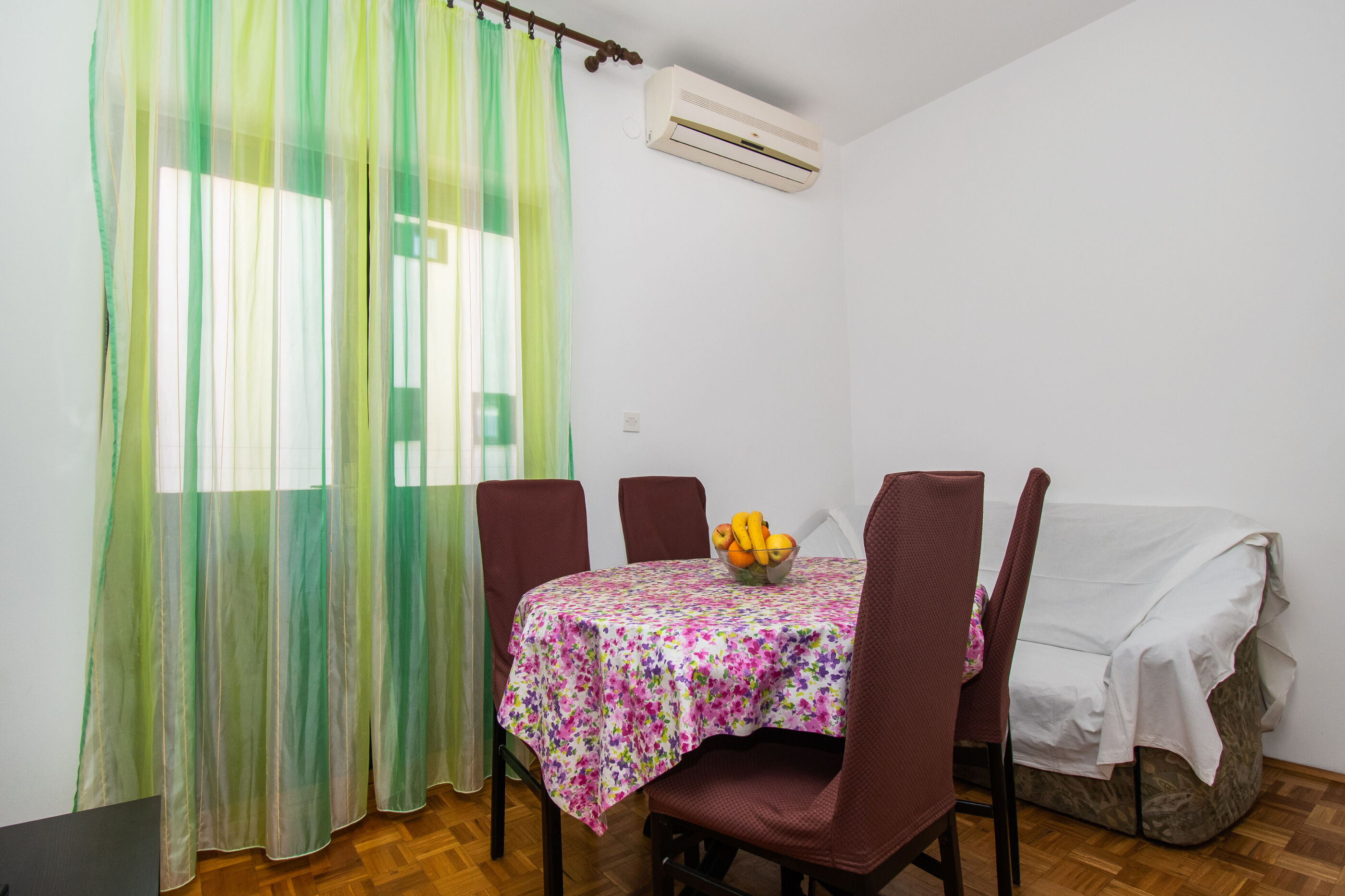 Apartments Ivan 26471-A1