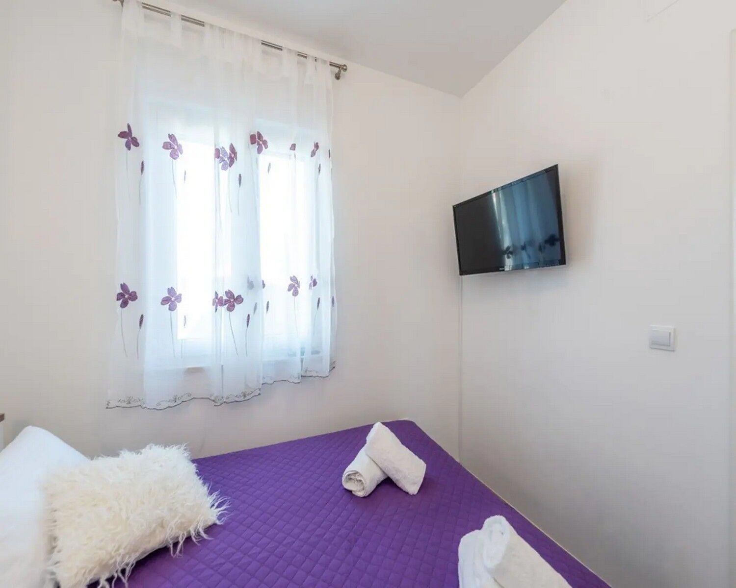 House Ruza 84891-K1