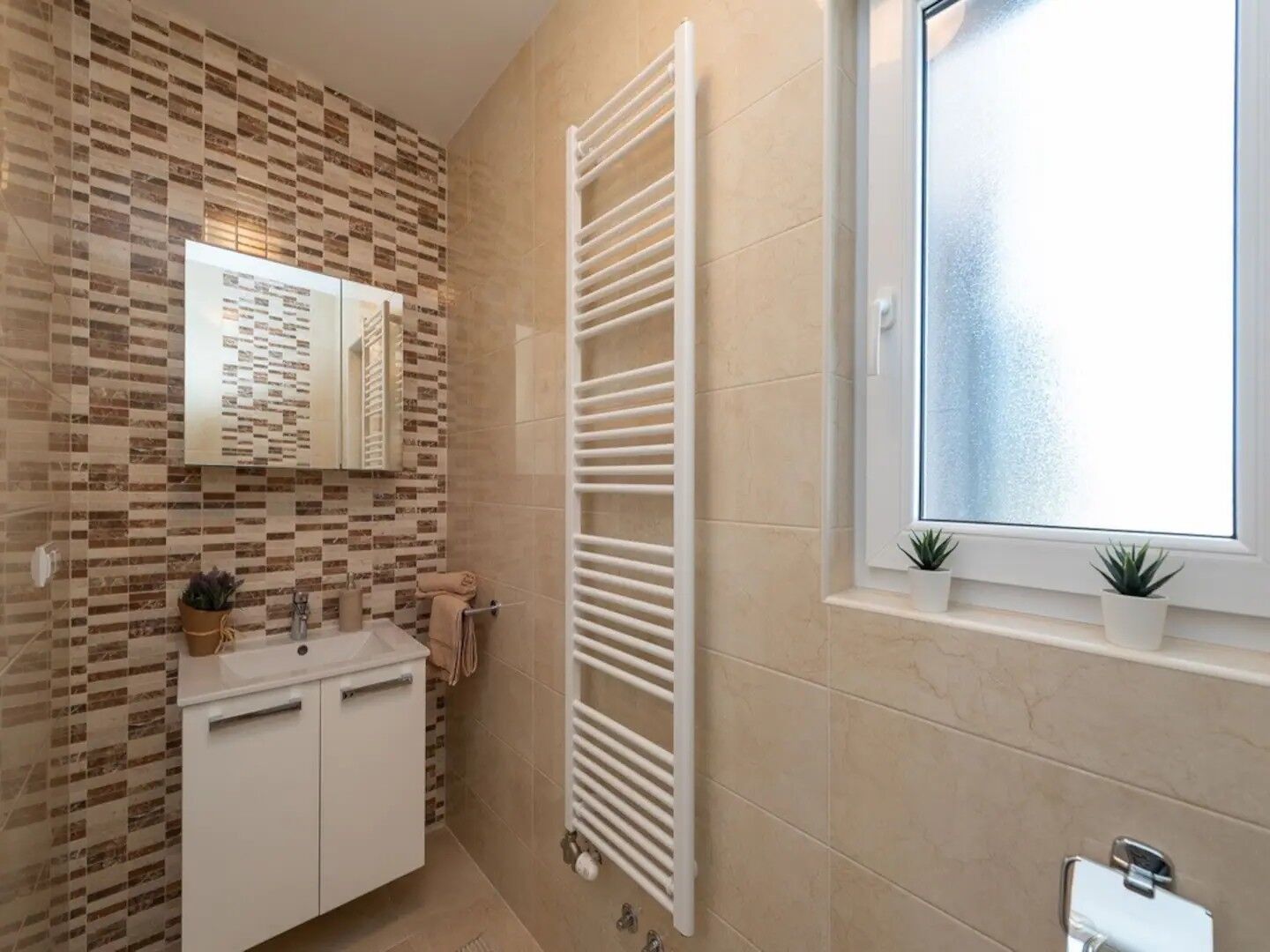 House Ruza 84891-K1