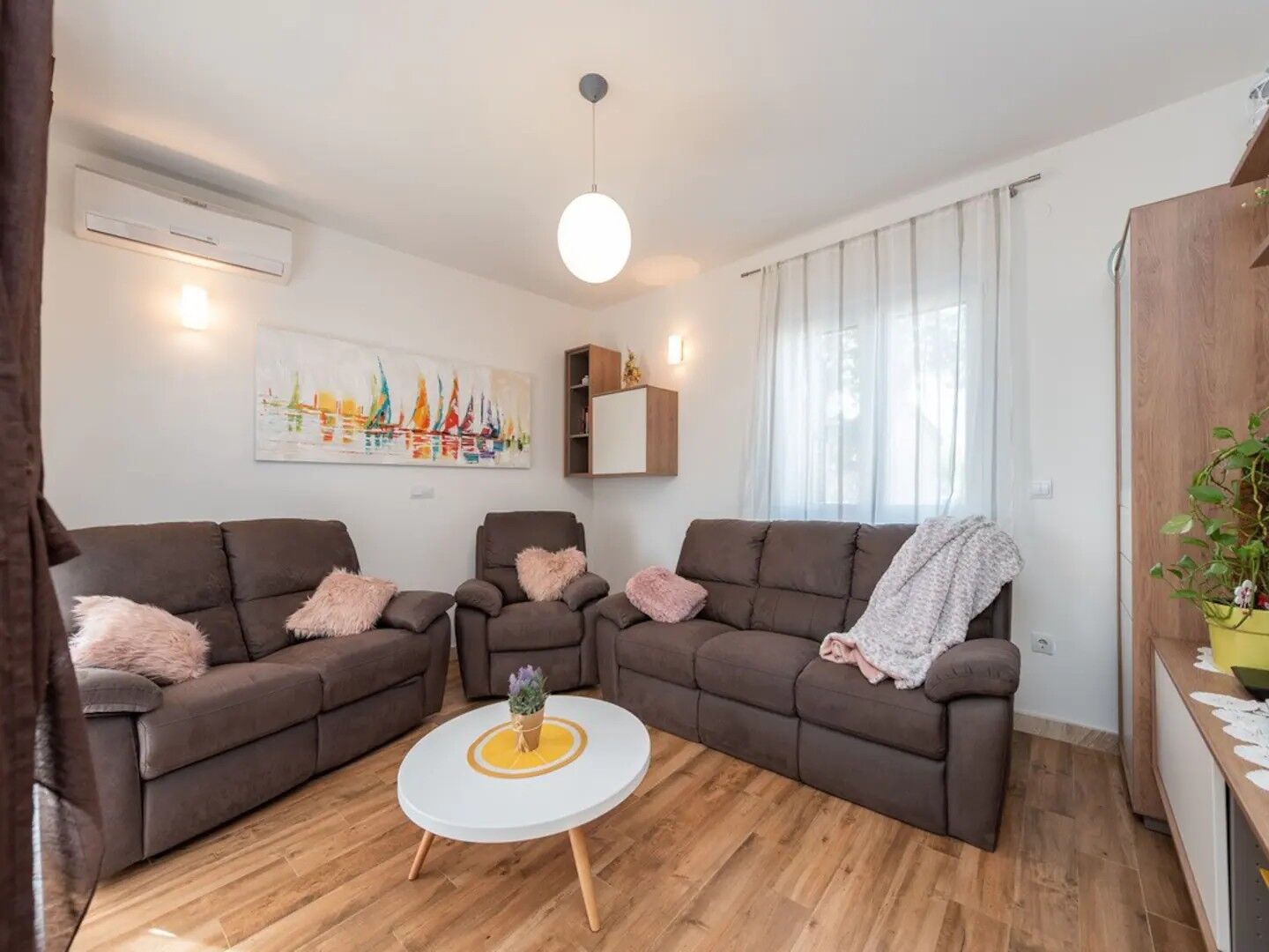 House Ruza 84891-K1