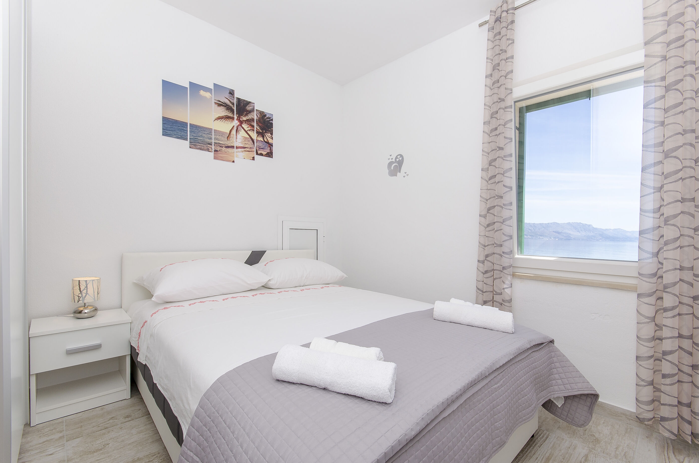 Apartment Paradise 84871-A1