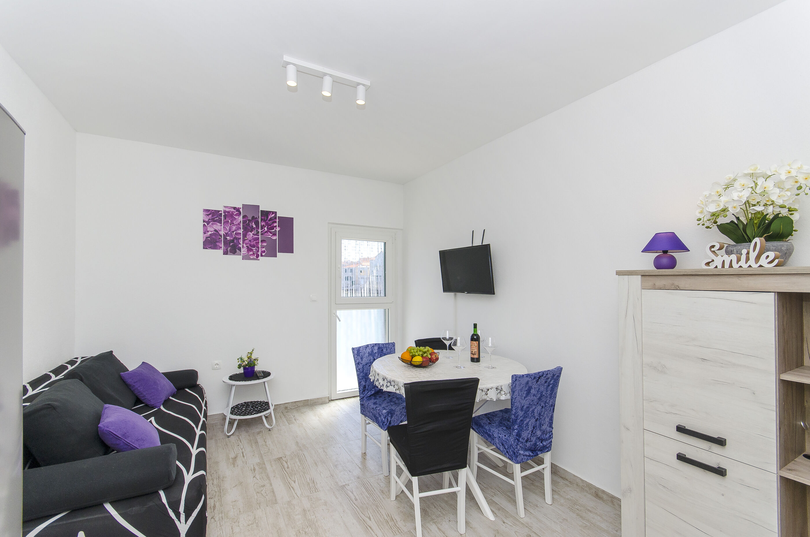 Apartment Paradise 84871-A1