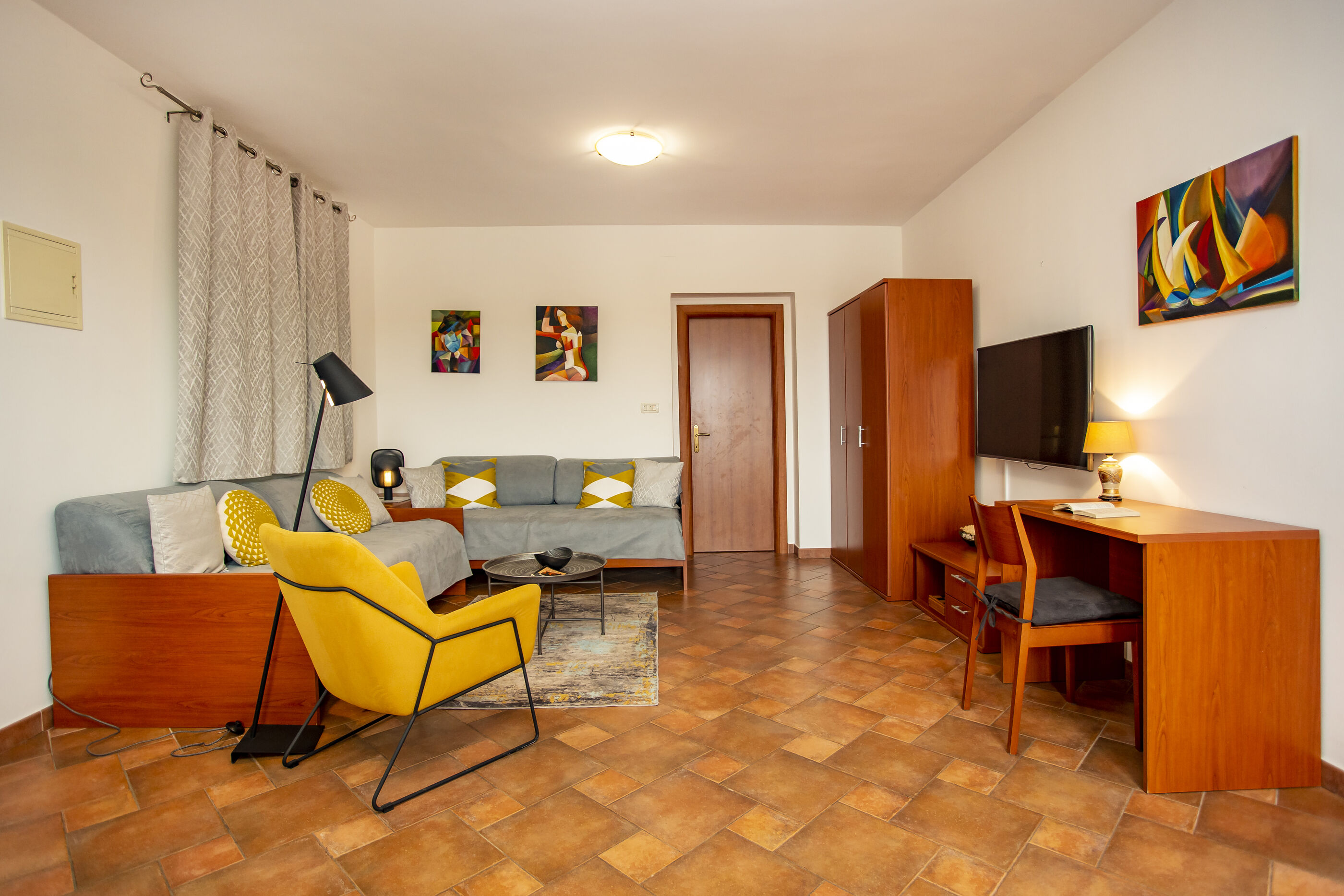 Apartments Sinisa 84841-A2