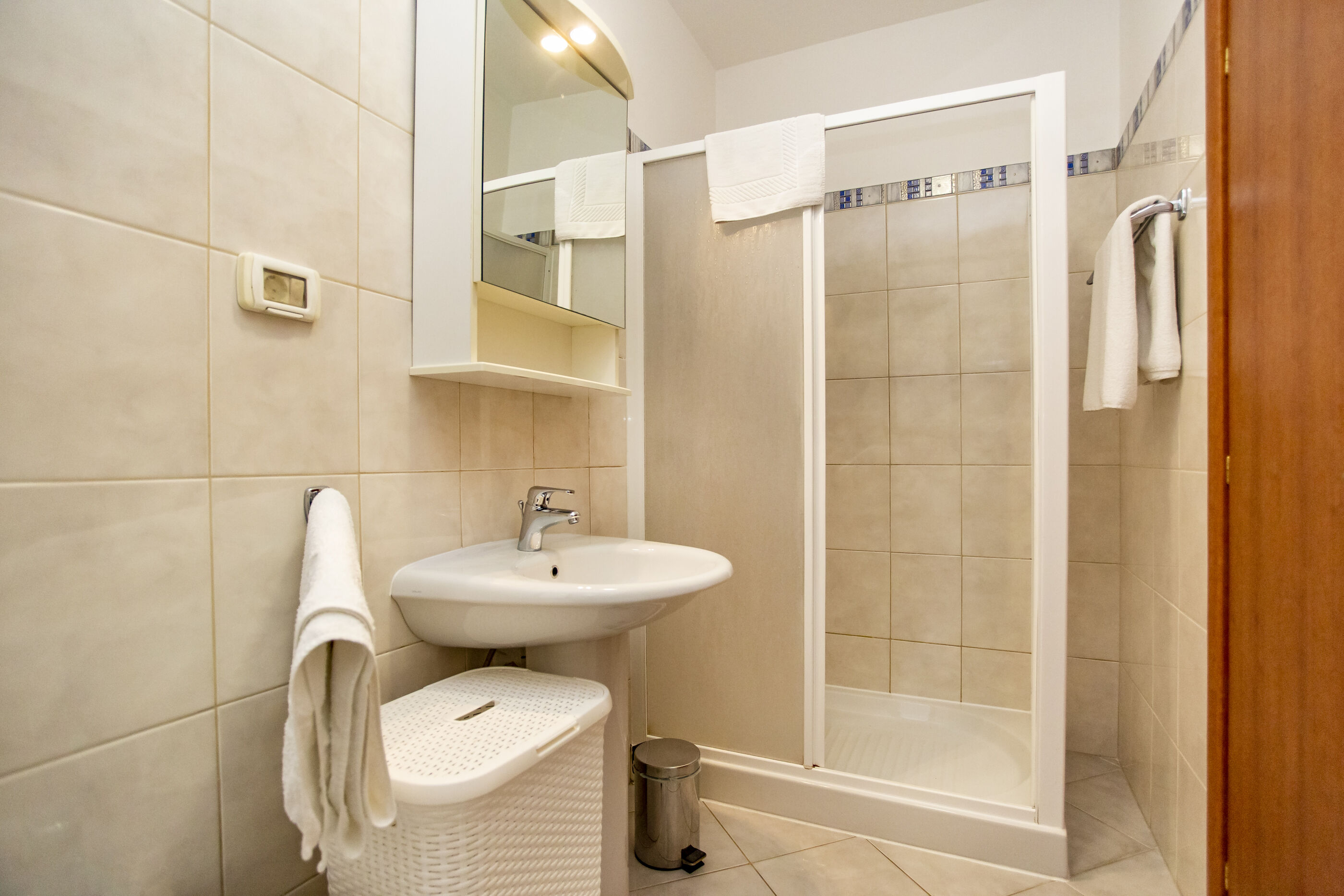 Apartments Sinisa 84841-A2