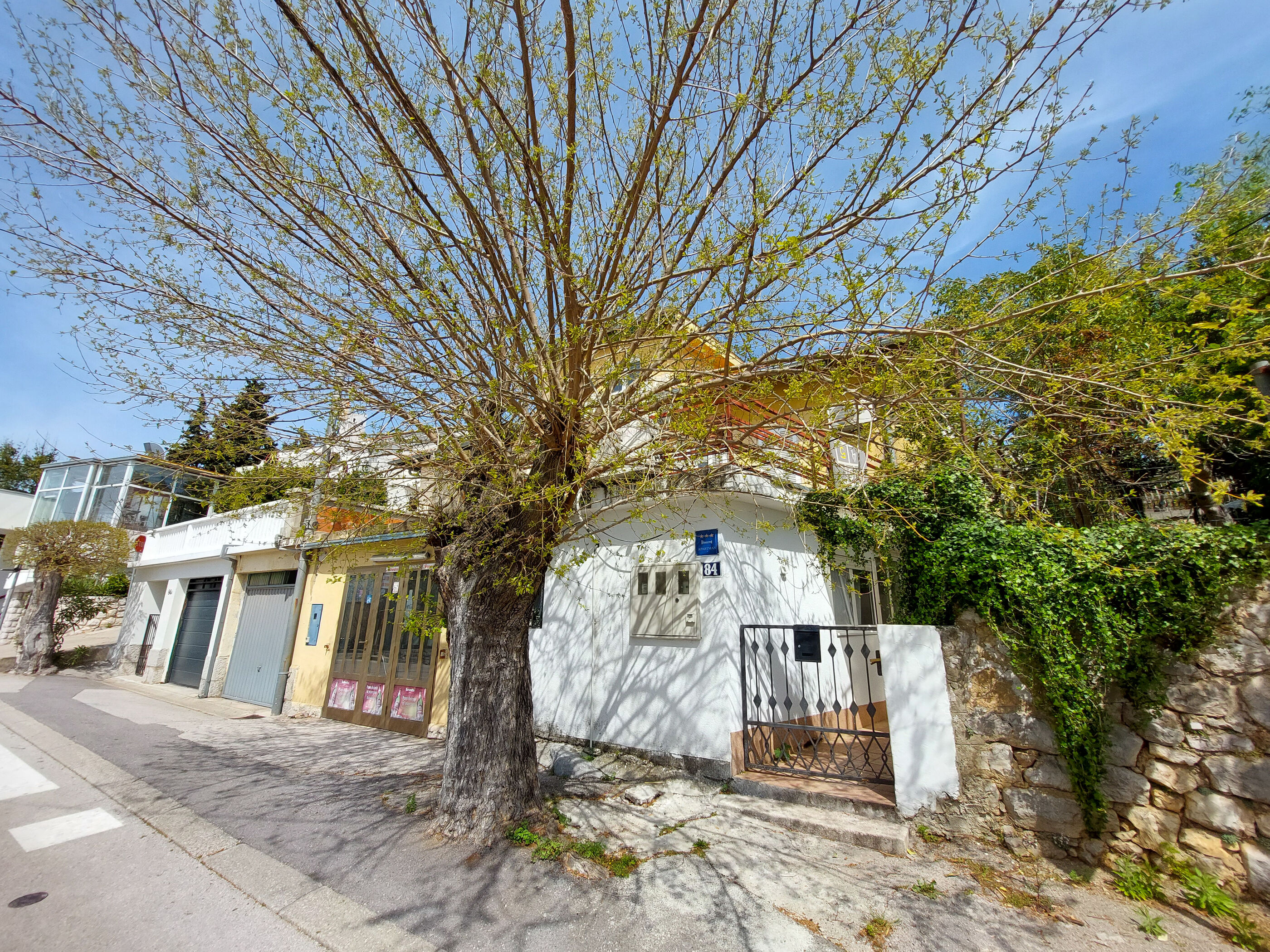 Apartments Ineska 84701-A1