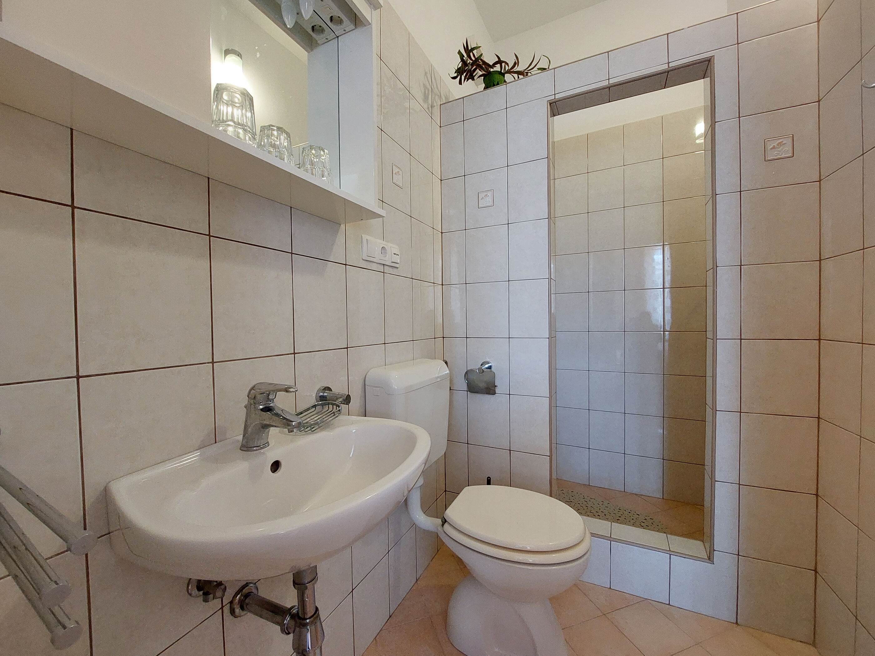 Rooms Nada 63131-S1