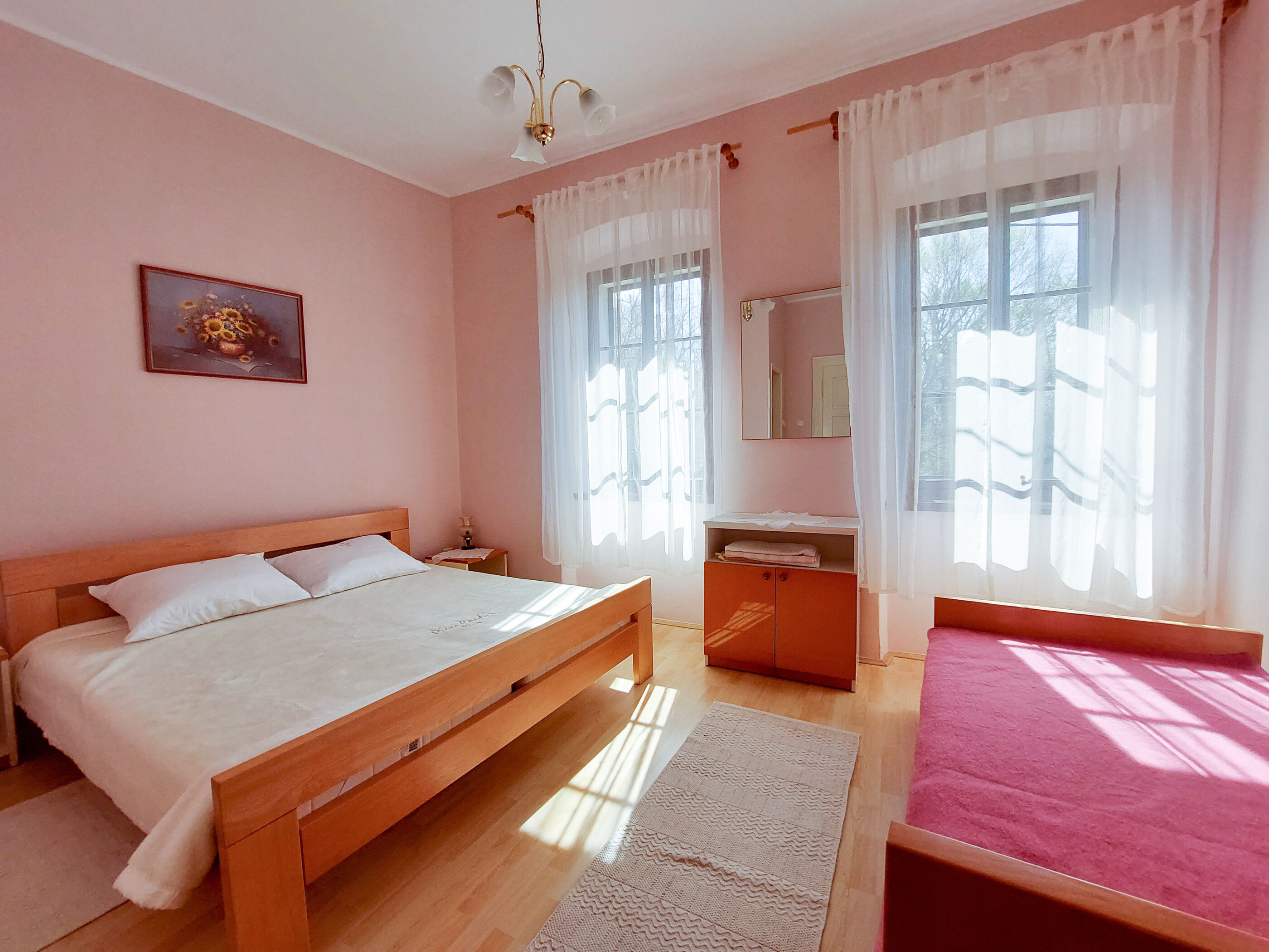Rooms Nada 63131-S2