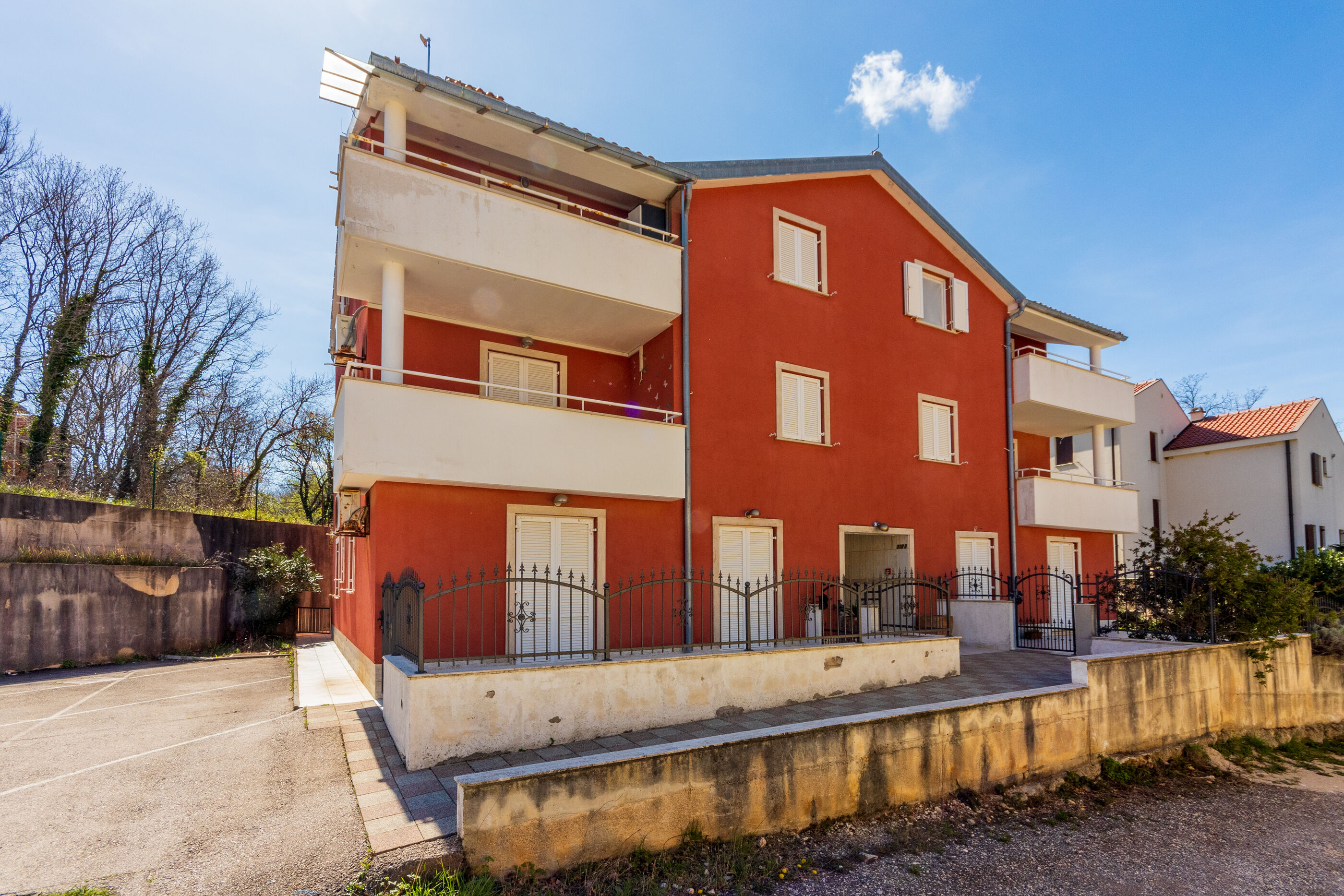Apartment Sally 71261-A1