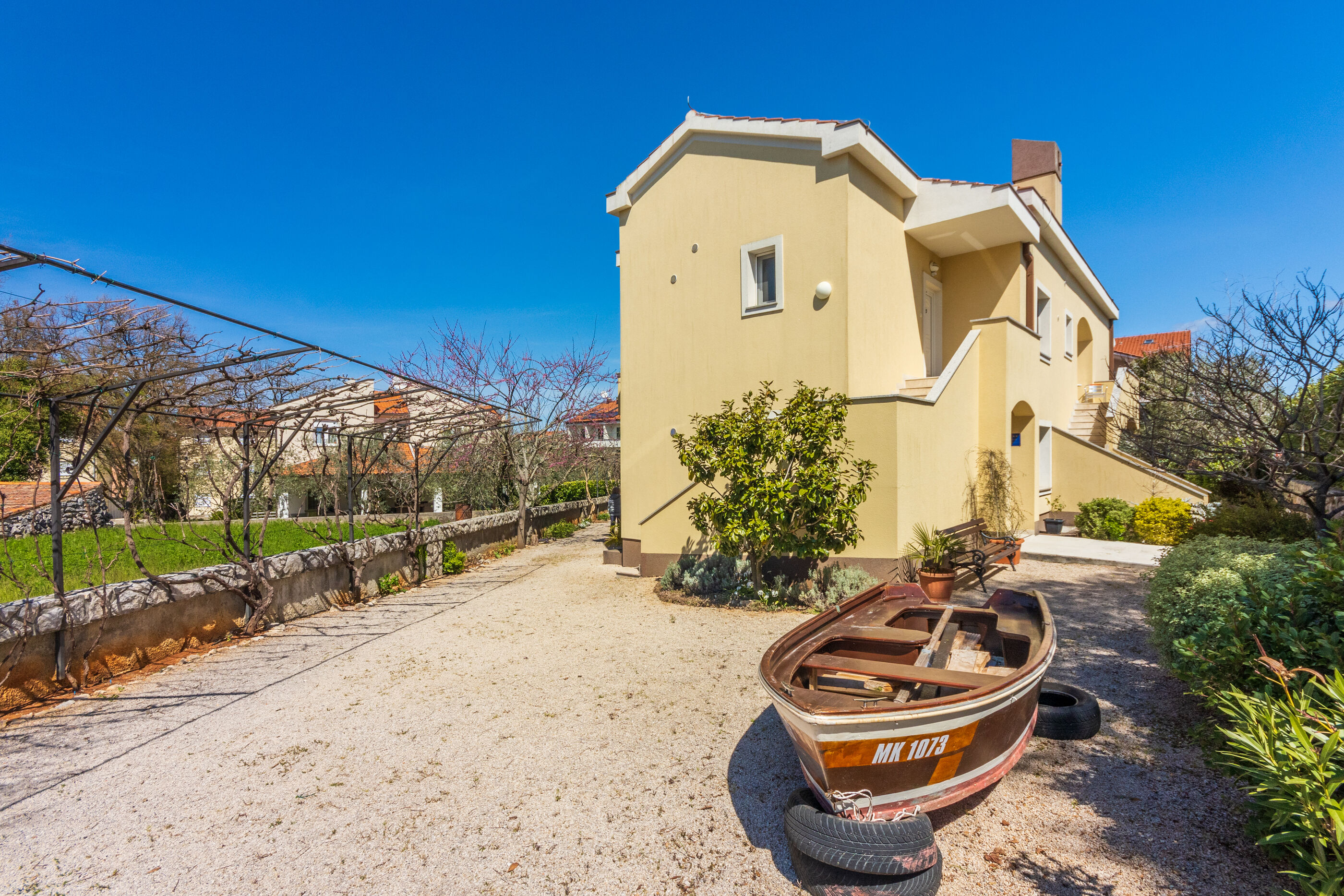 Apartments Vesna A2