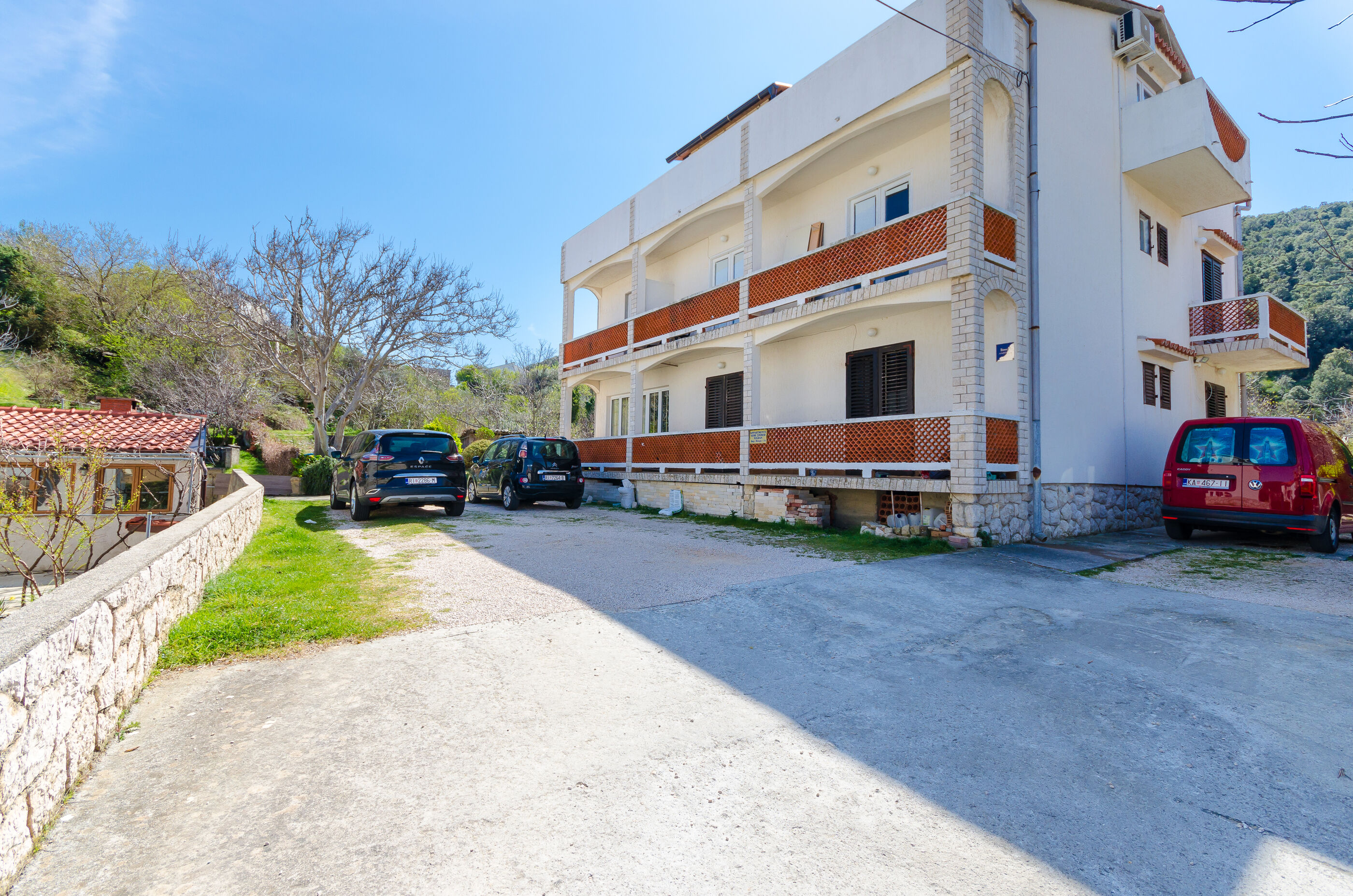 Apartments Luka 78071-A2