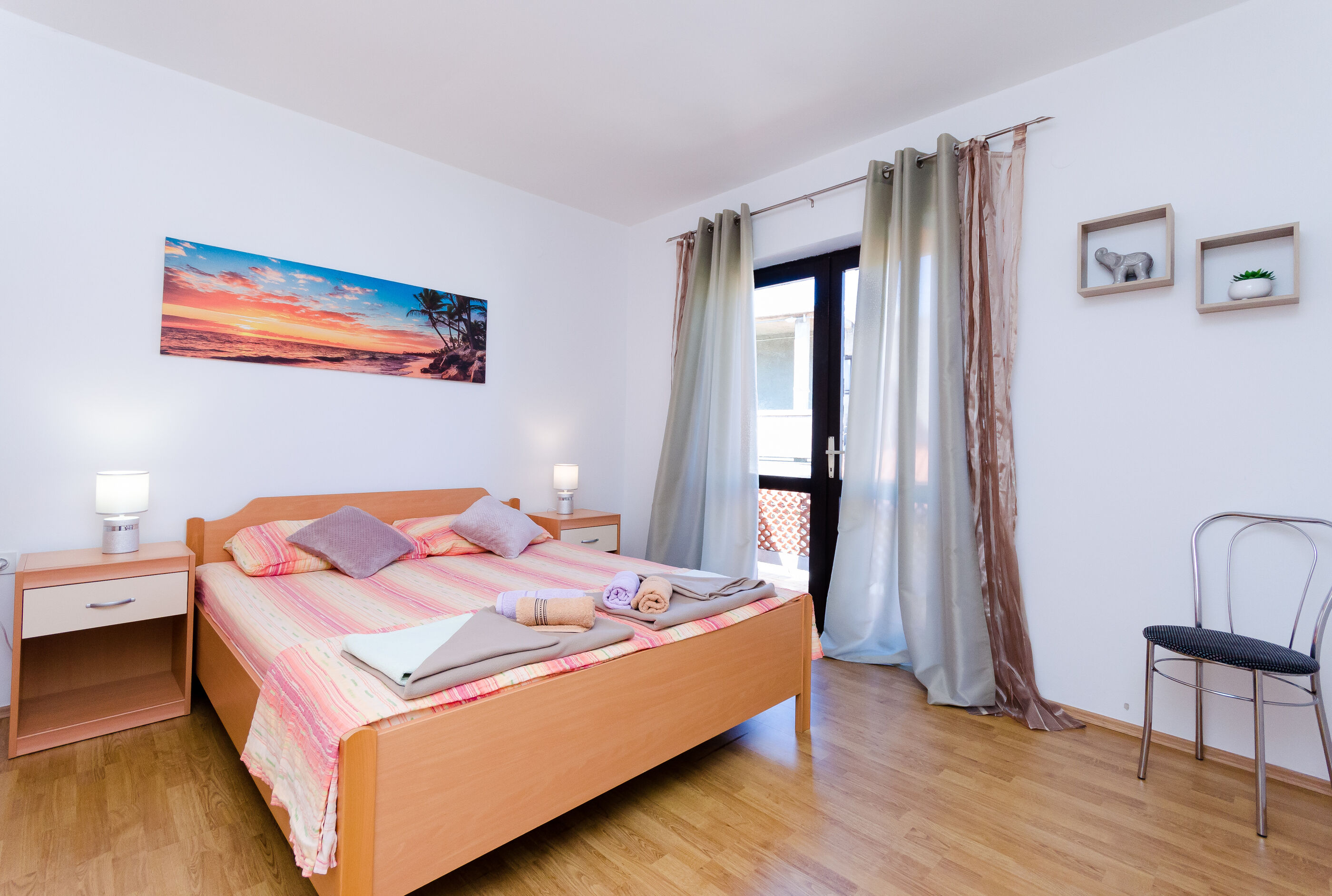 Apartments Luka 78071-A1