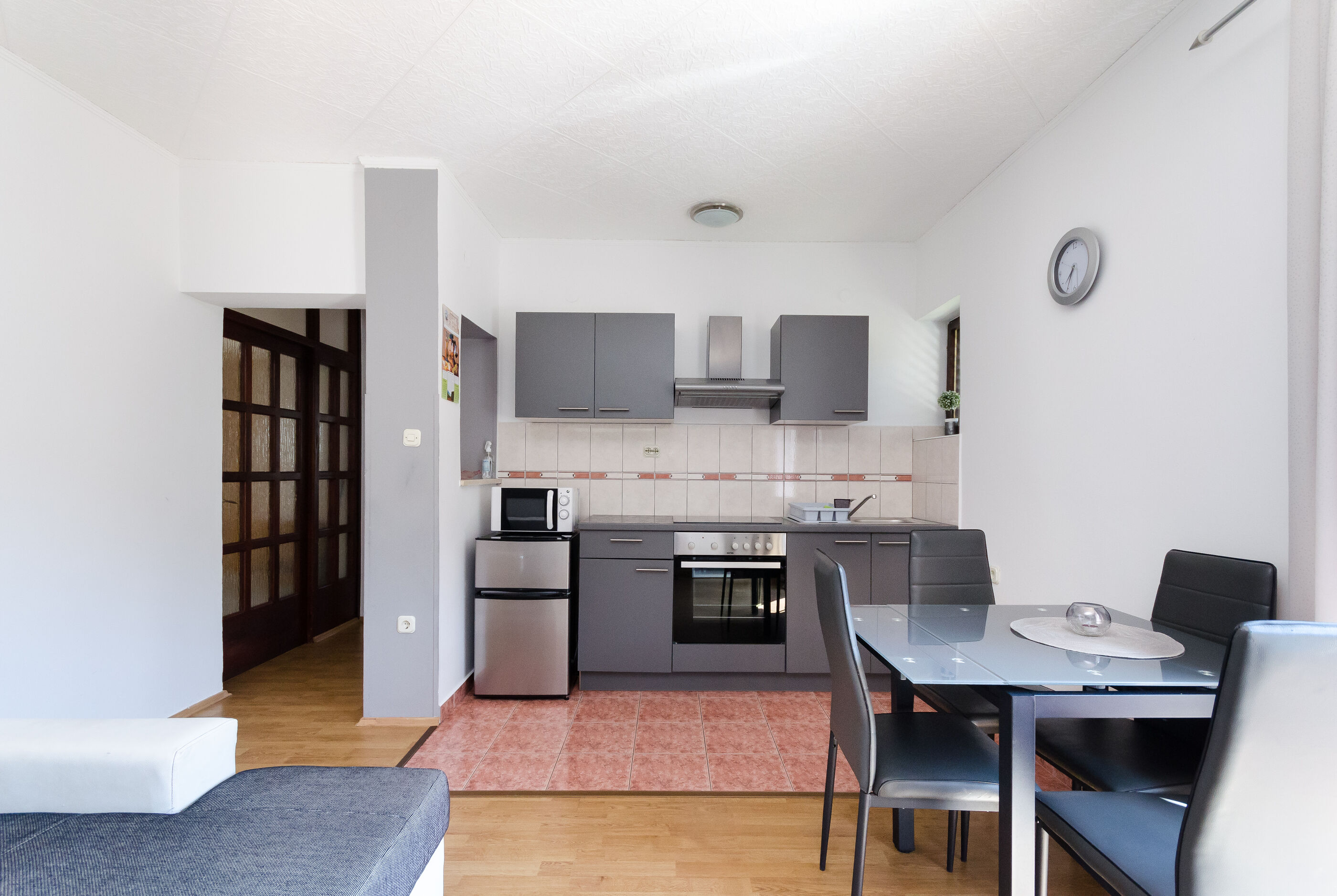 Apartments Luka 78071-A2
