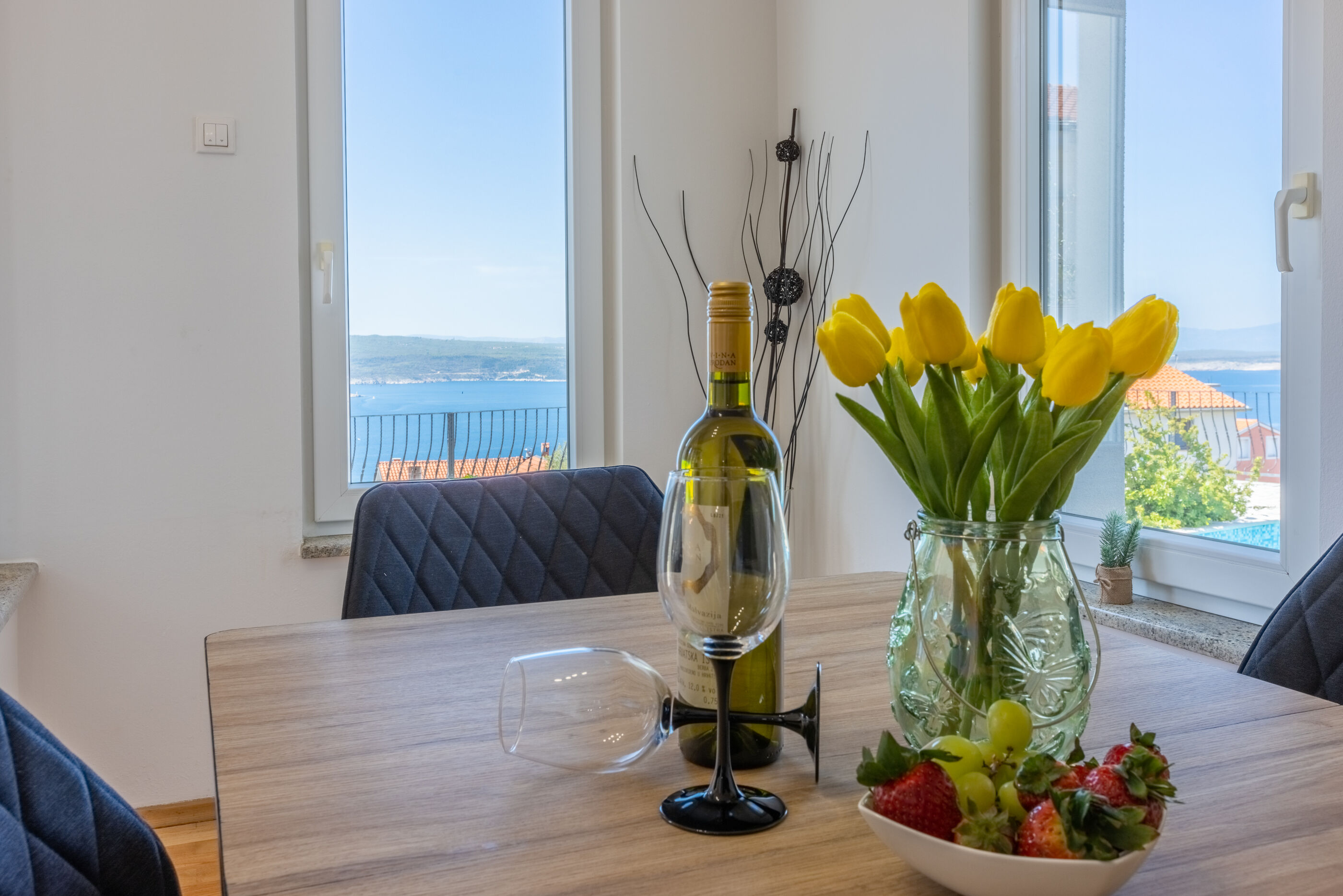 Apartment Deni 84932-A1