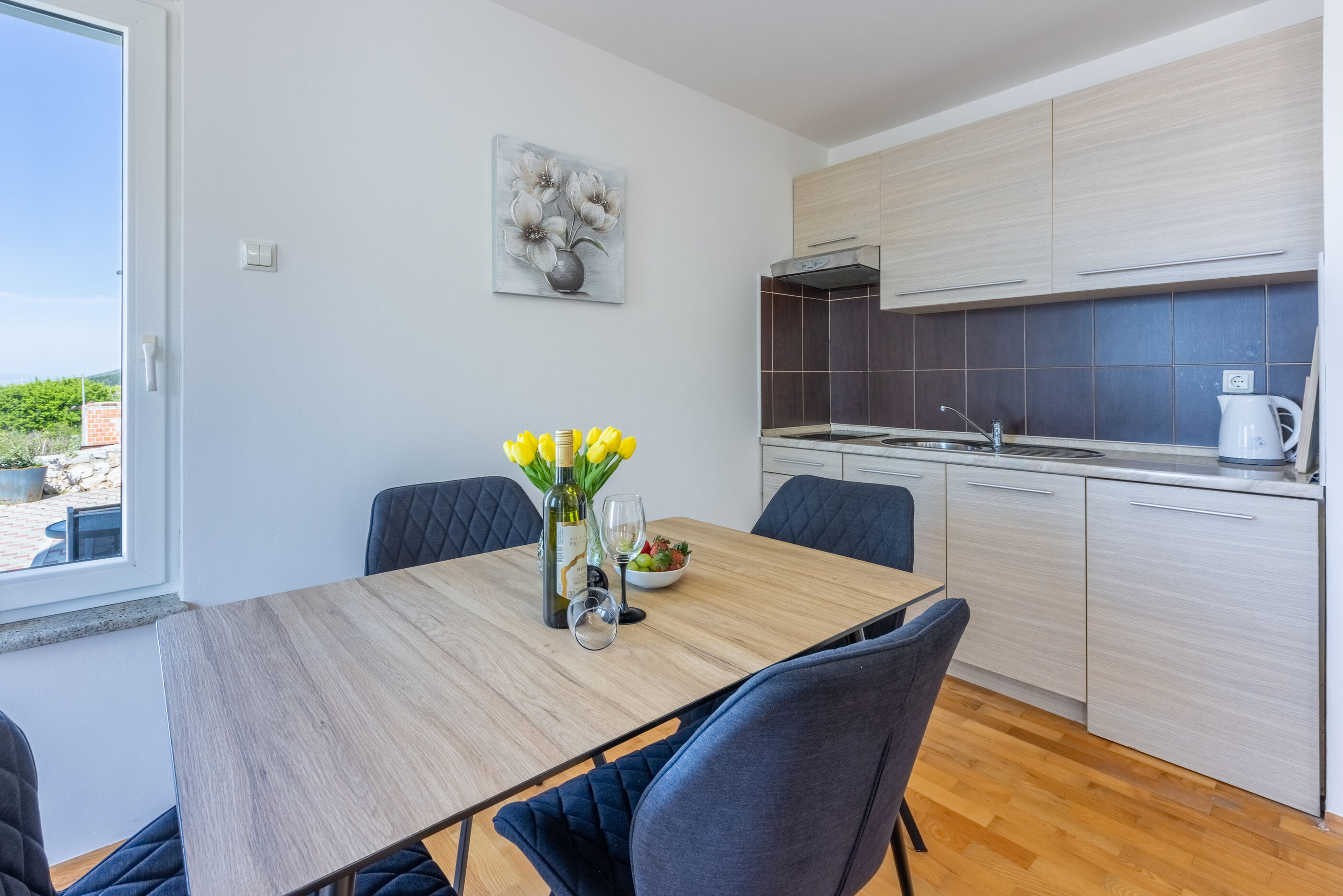 Apartment Deni 84932-A1
