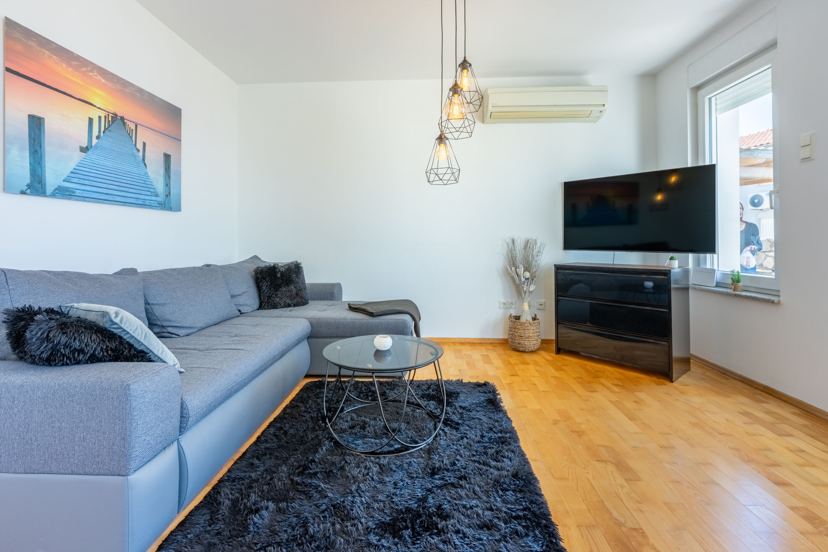 Apartment Deni 84932-A1