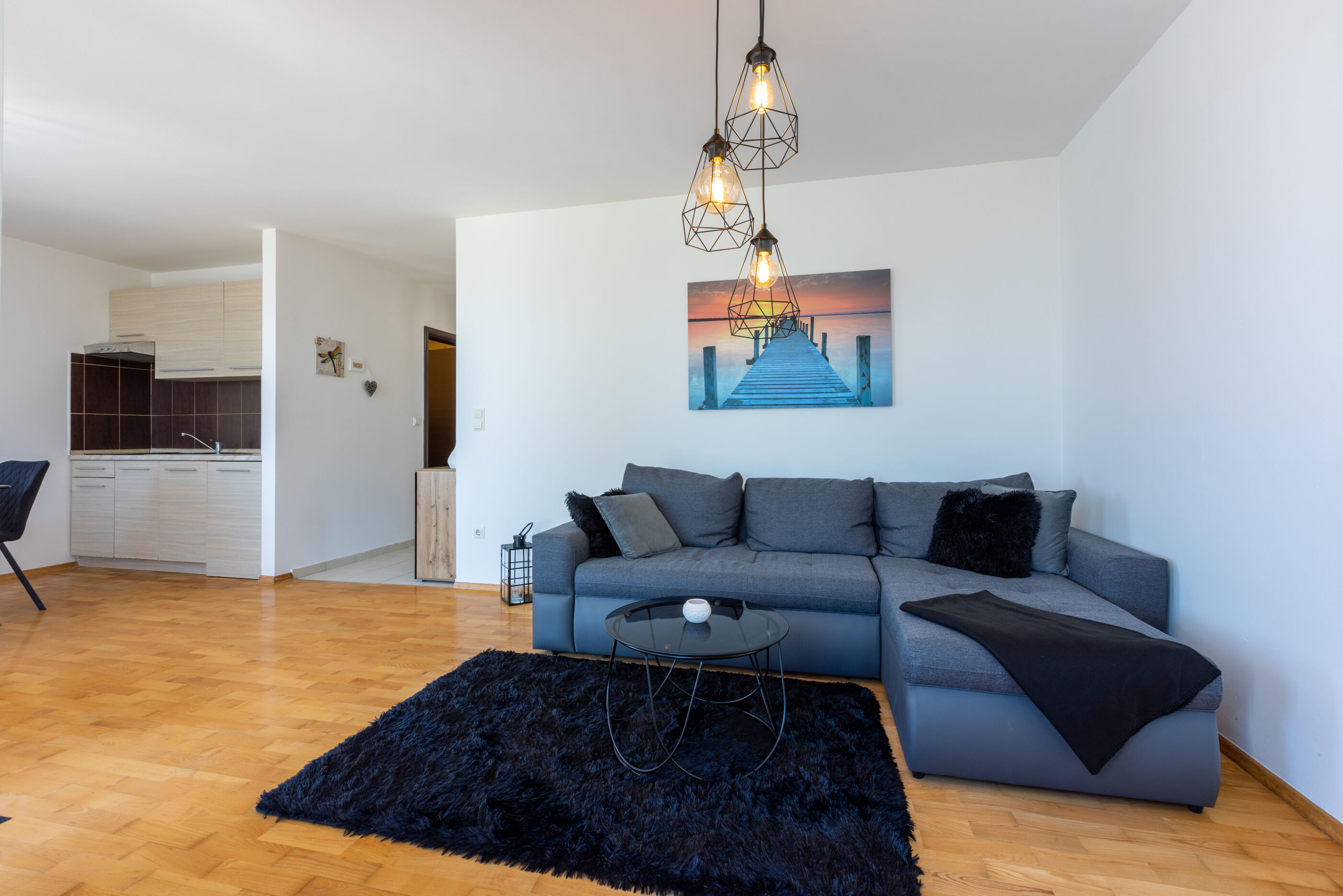 Apartment Deni 84932-A1