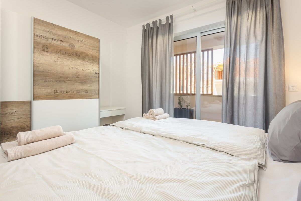 House Šaraje 73832-A2