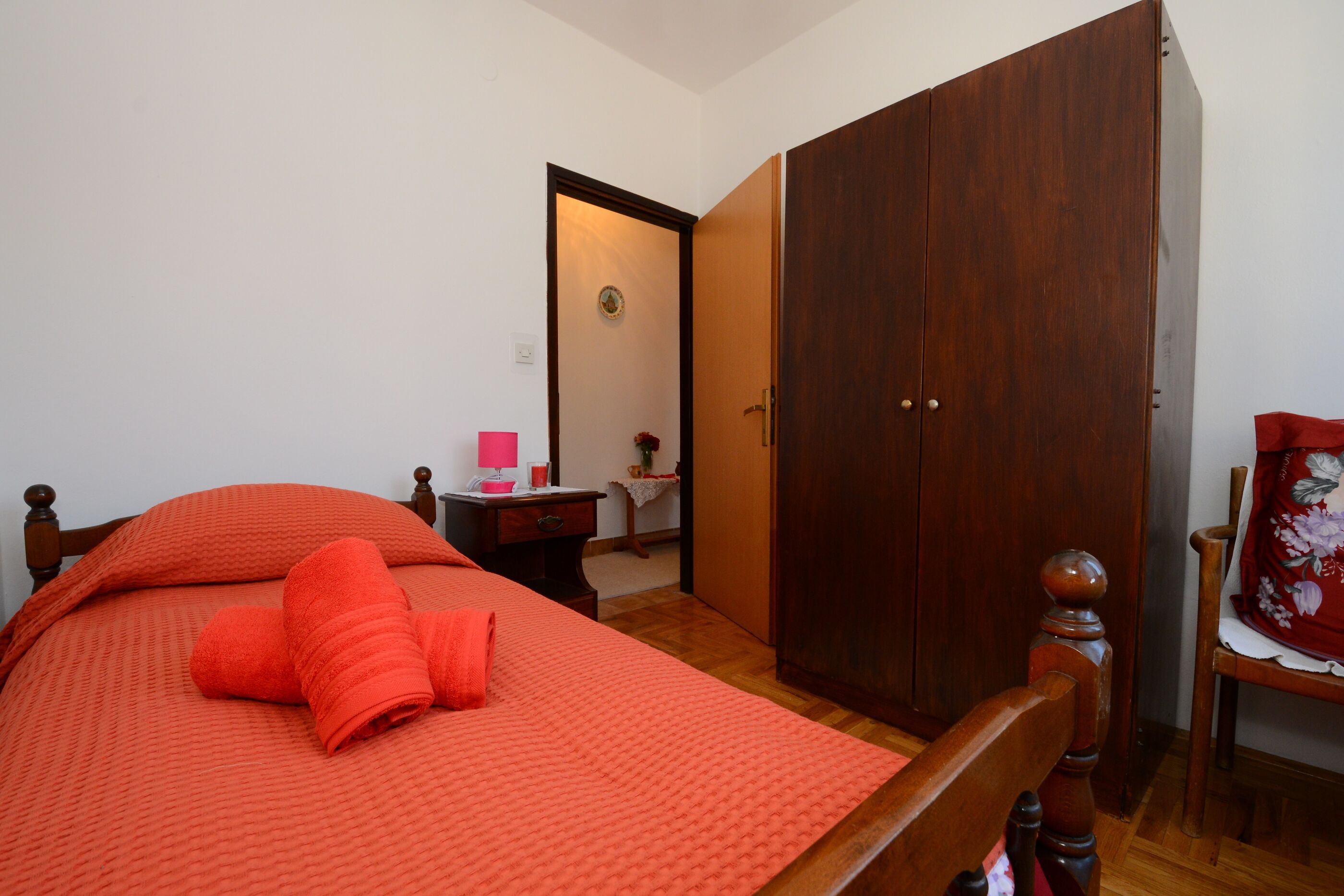 Rooms Tomc 63841-S1