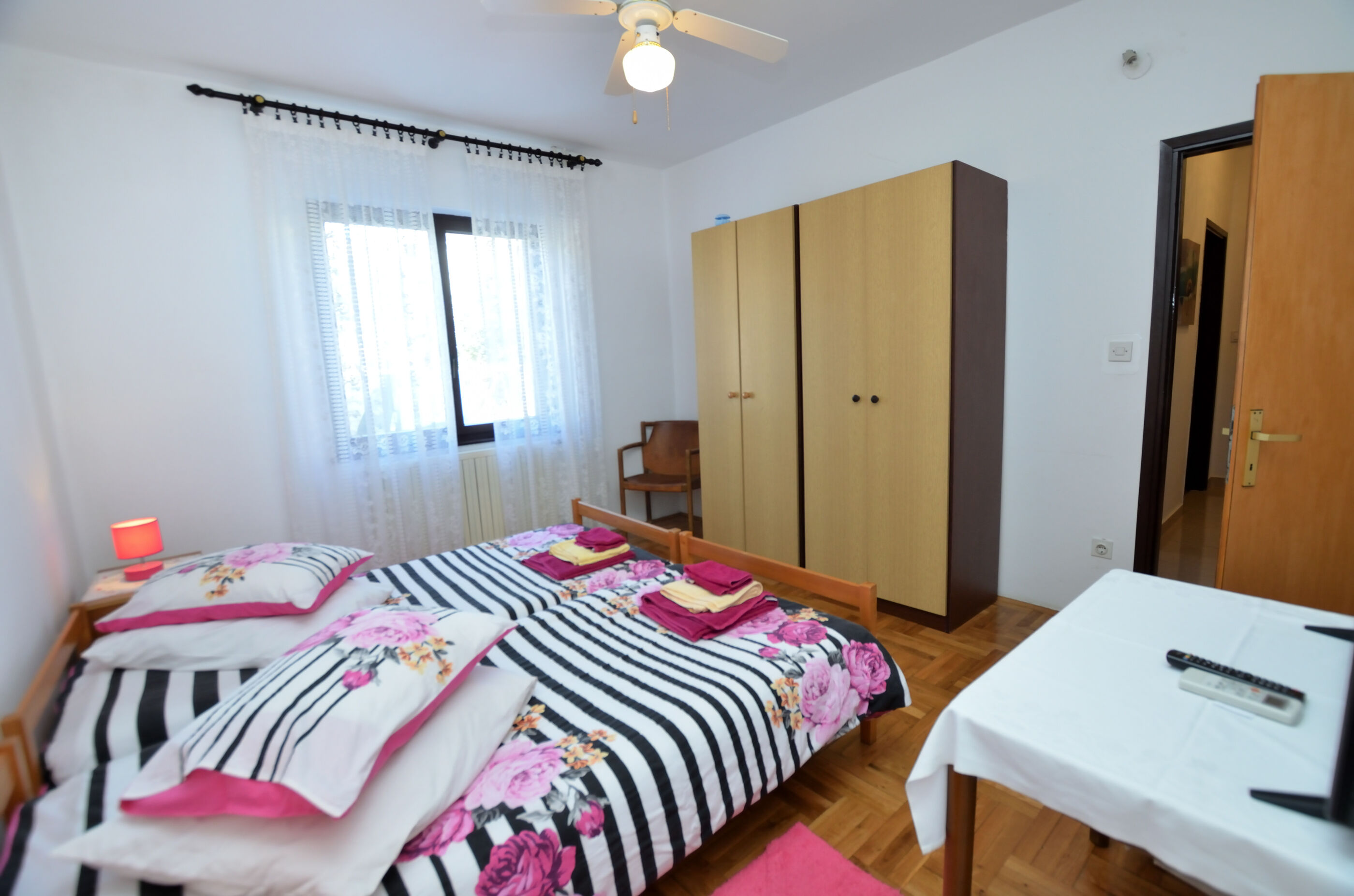 Rooms Tomc 63841-S1