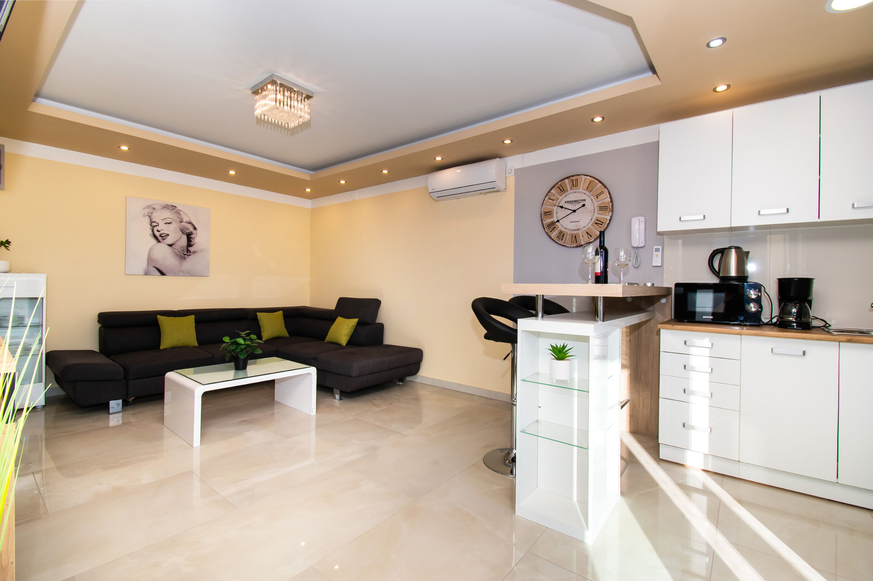 House Draga 82311-K1