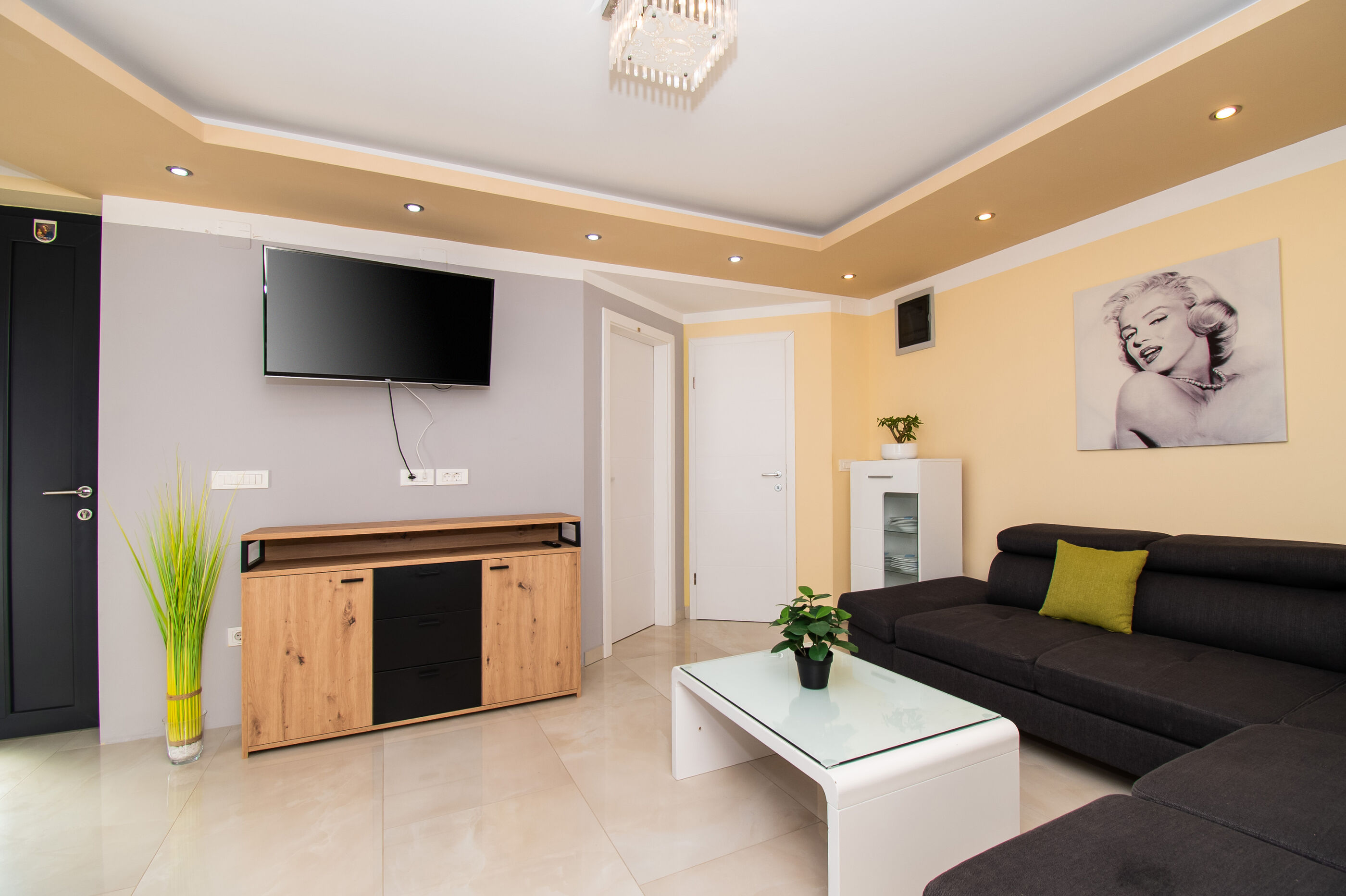 House Draga 82311-K1