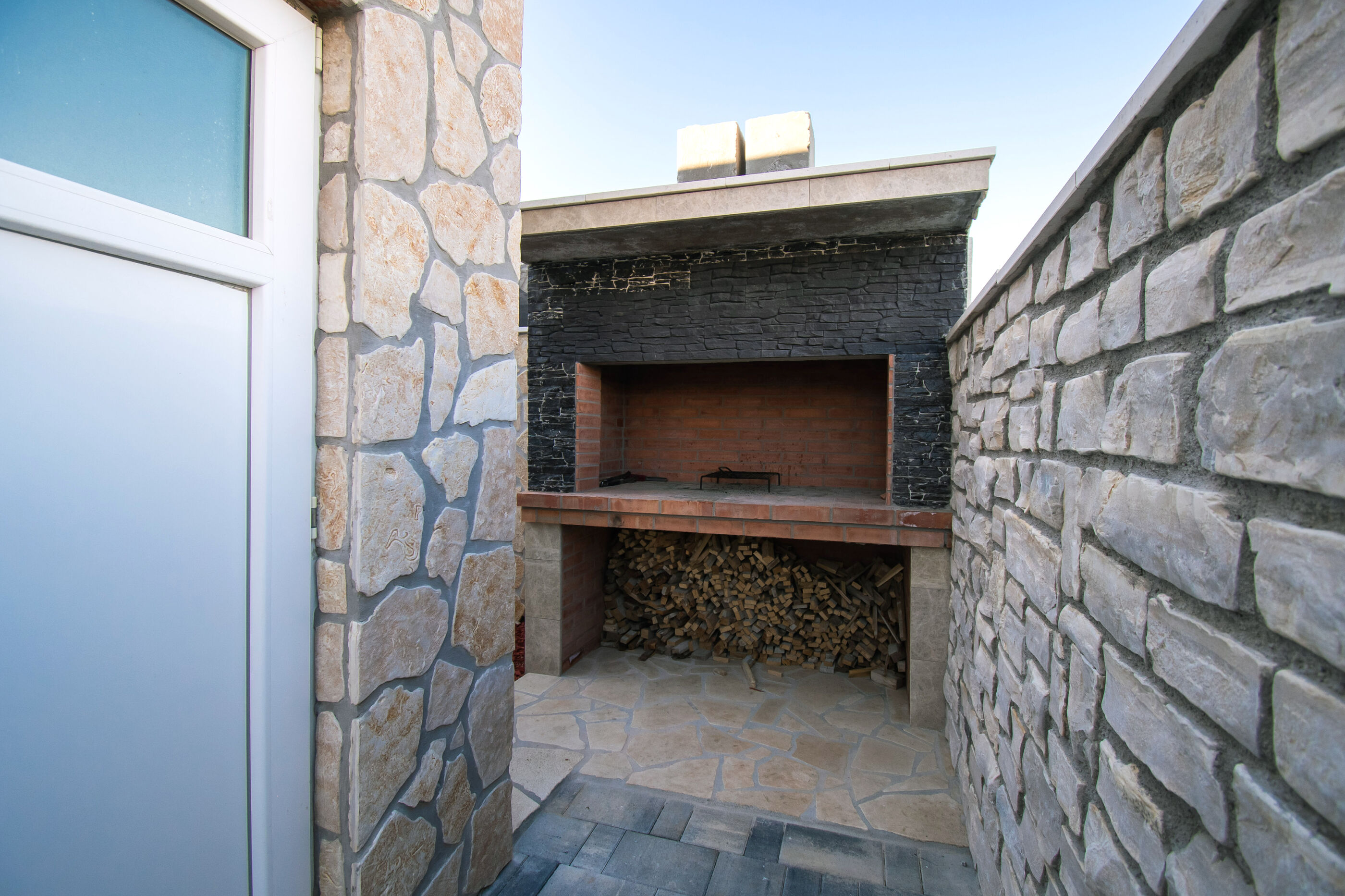 House Draga 82311-K1