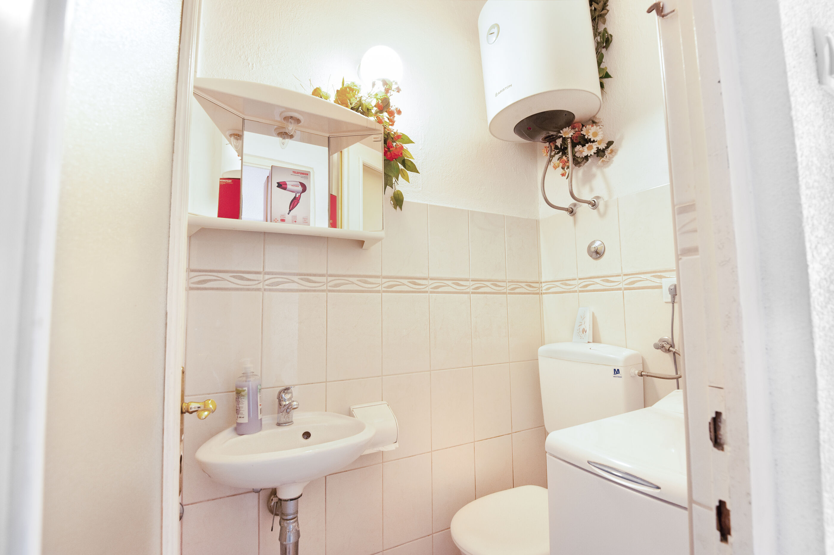 Apartments Milica 81401-A1