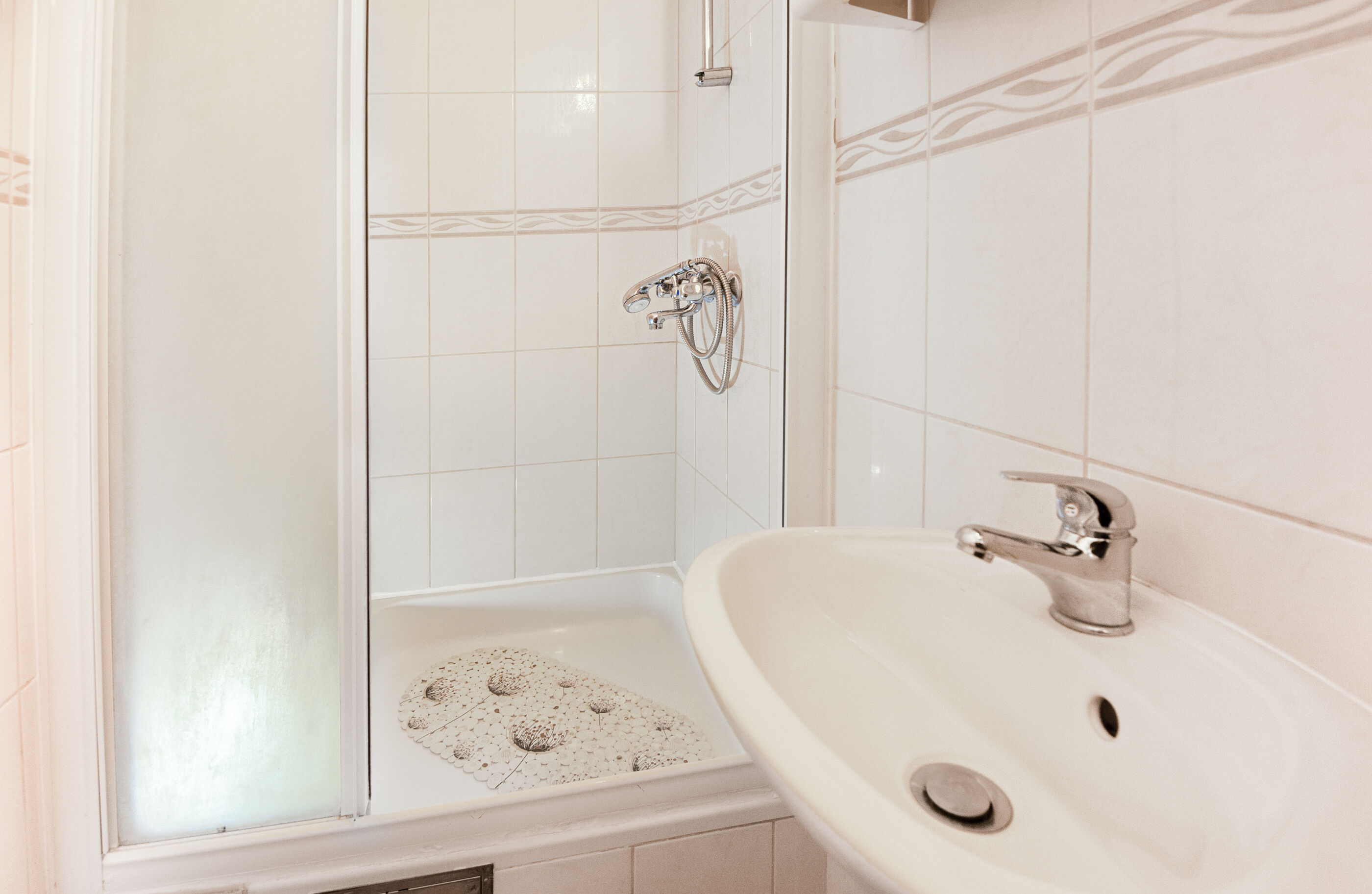 Apartments Milica 81401-A1