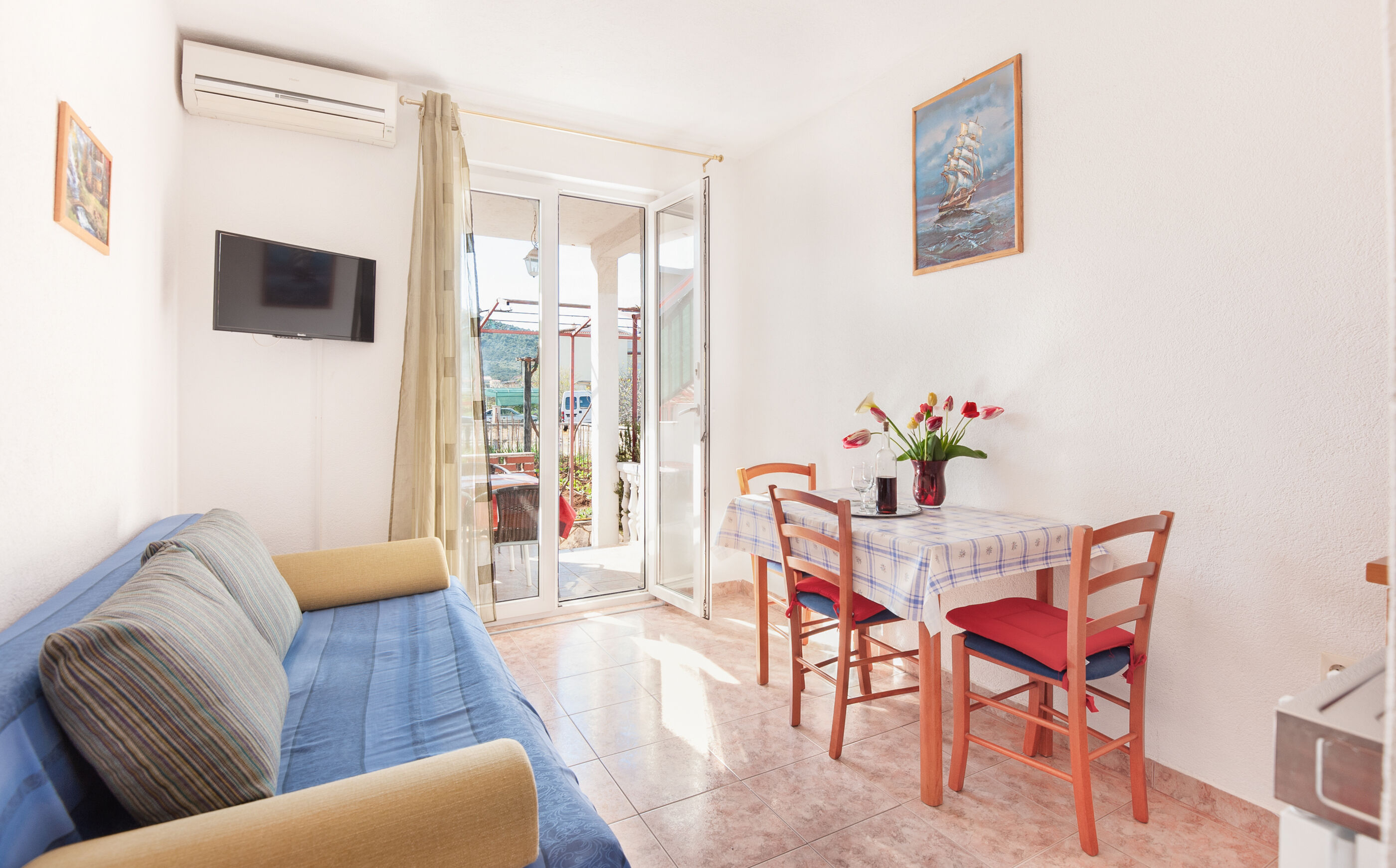 Apartments Mala Dalmacija 29691-A3
