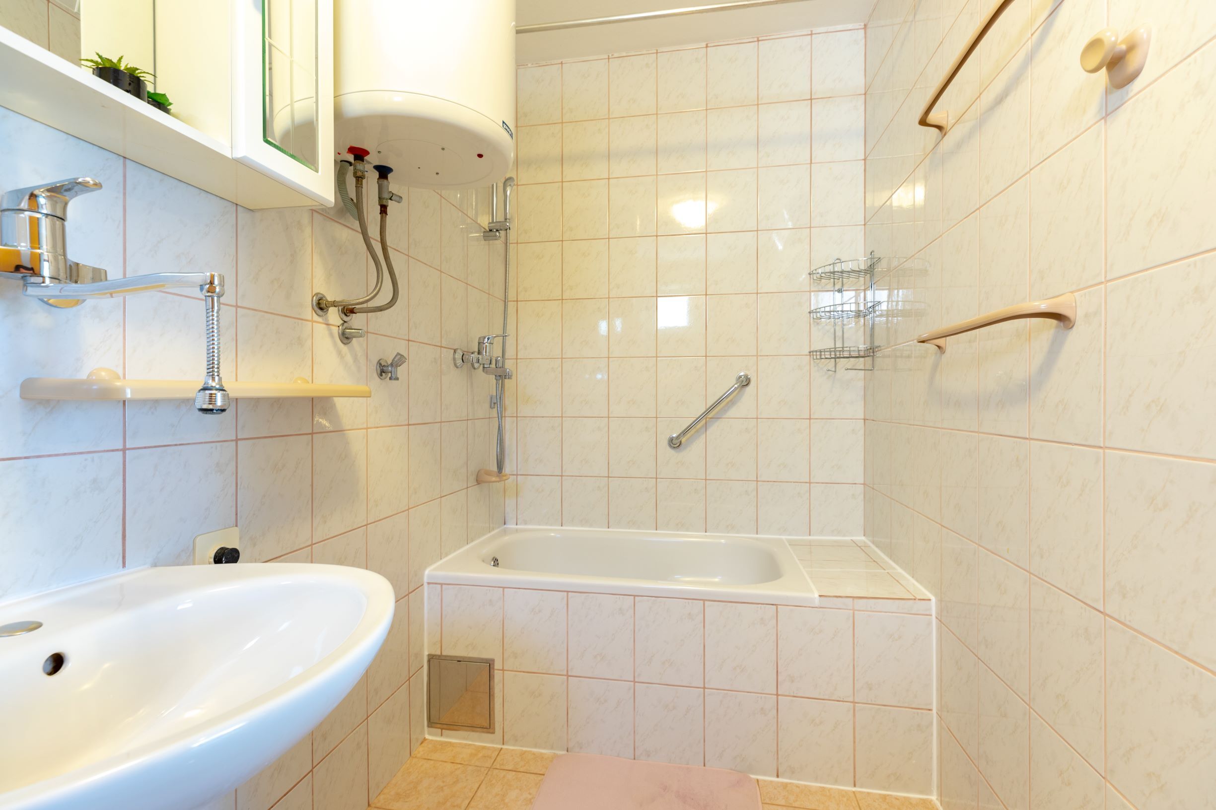 Apartments Maja 28861-A1