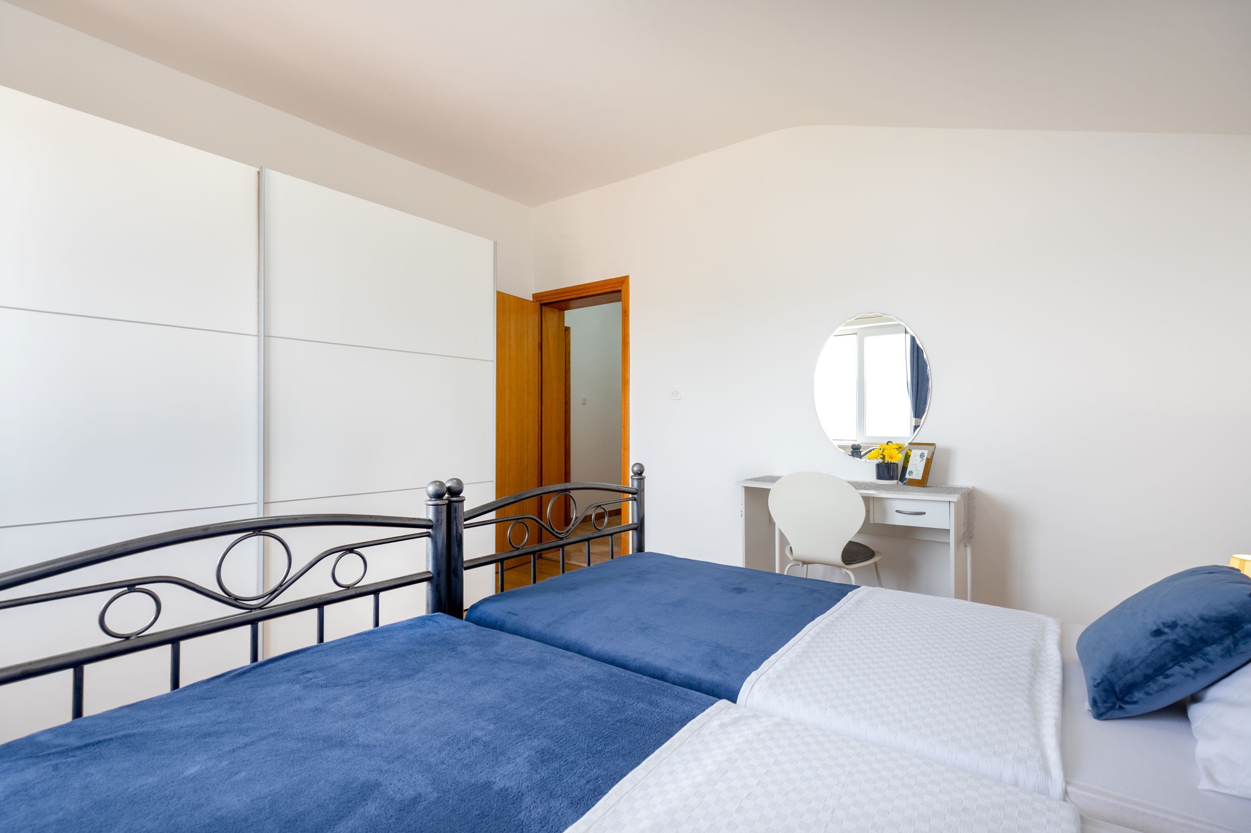 Apartments Maja 28861-A3