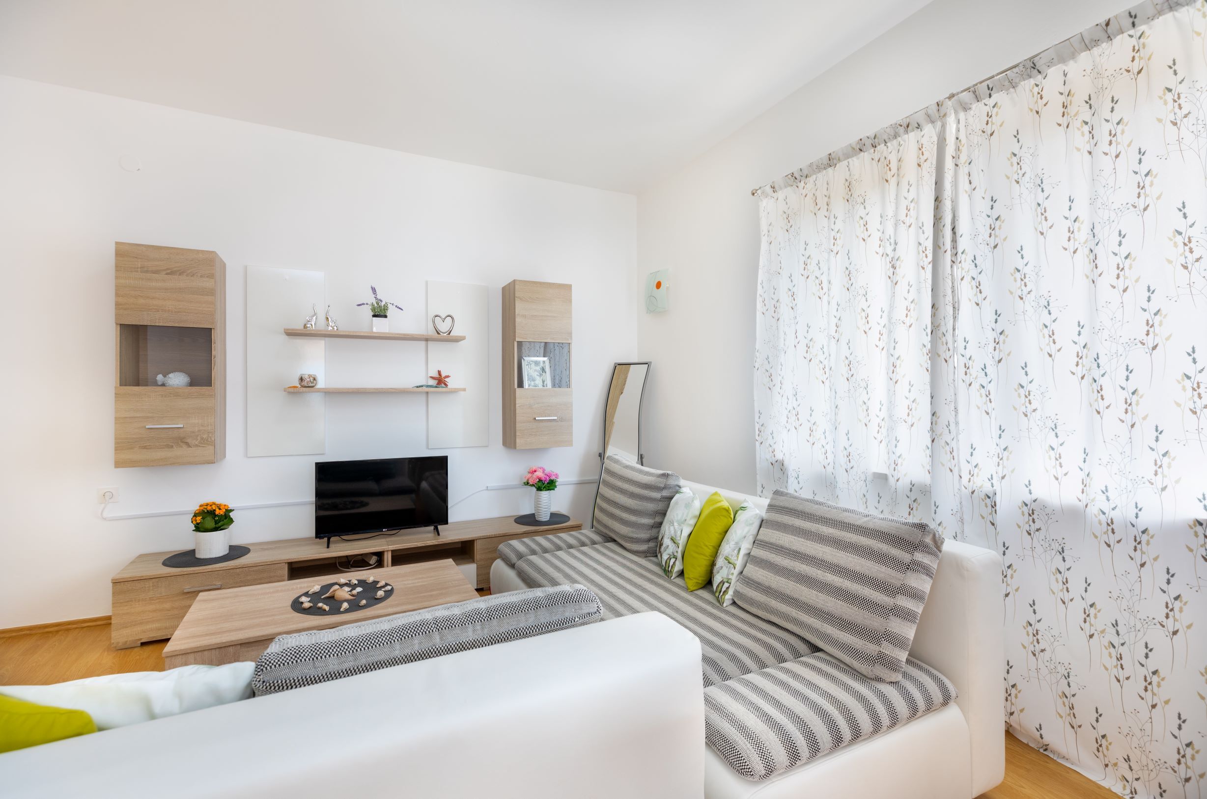 Apartments Maja 28861-A3