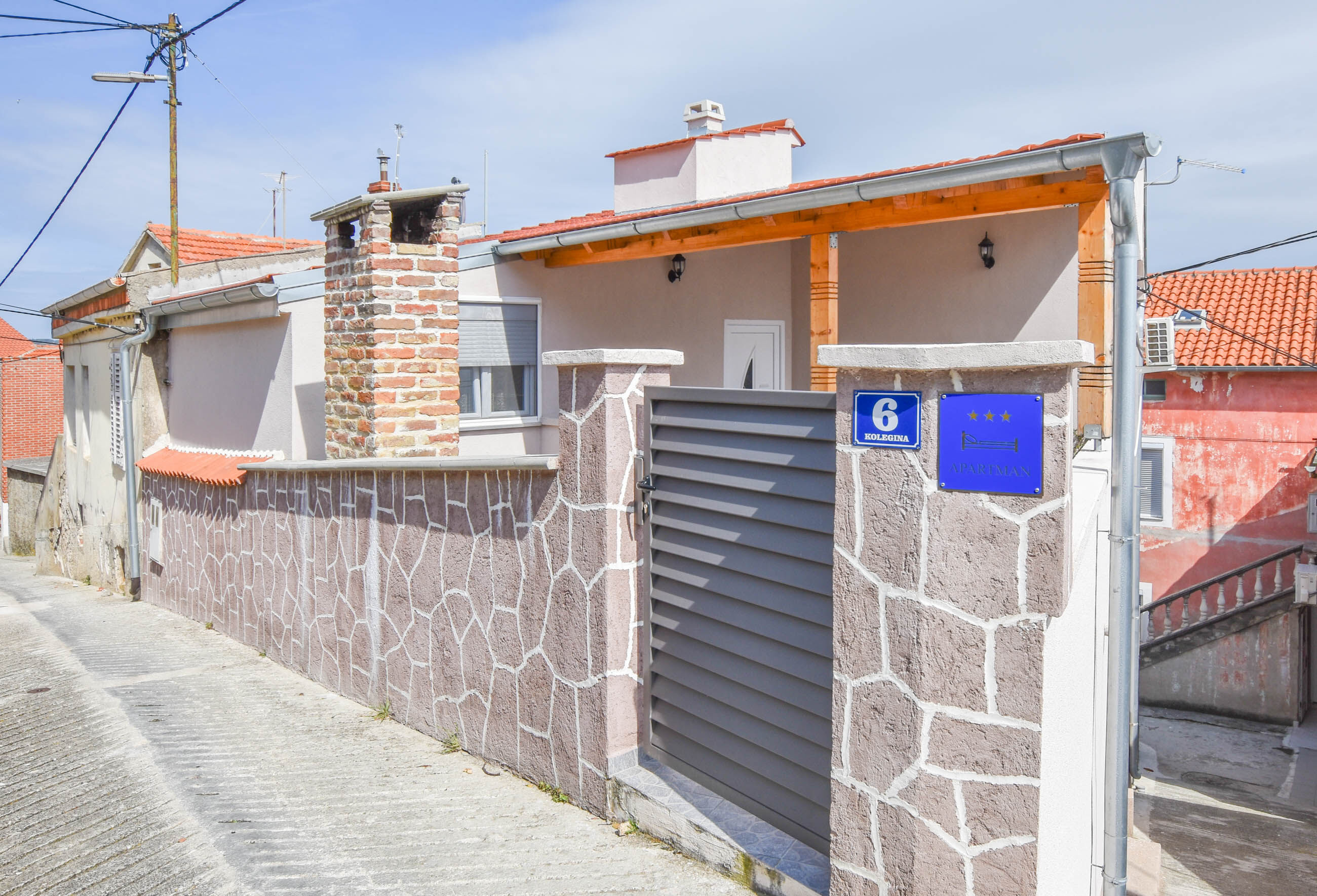 House Roko and Karla 87791-K1
