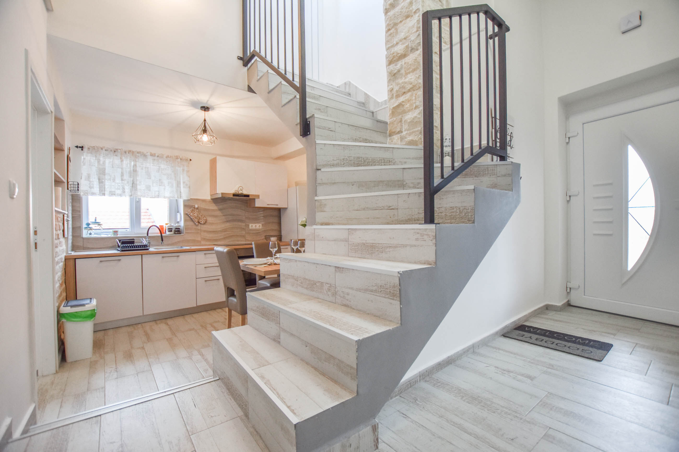 House Roko and Karla 87791-K1