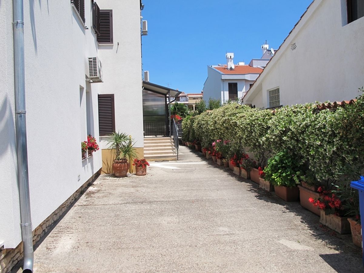 Apartments Zdenka 85781-A1