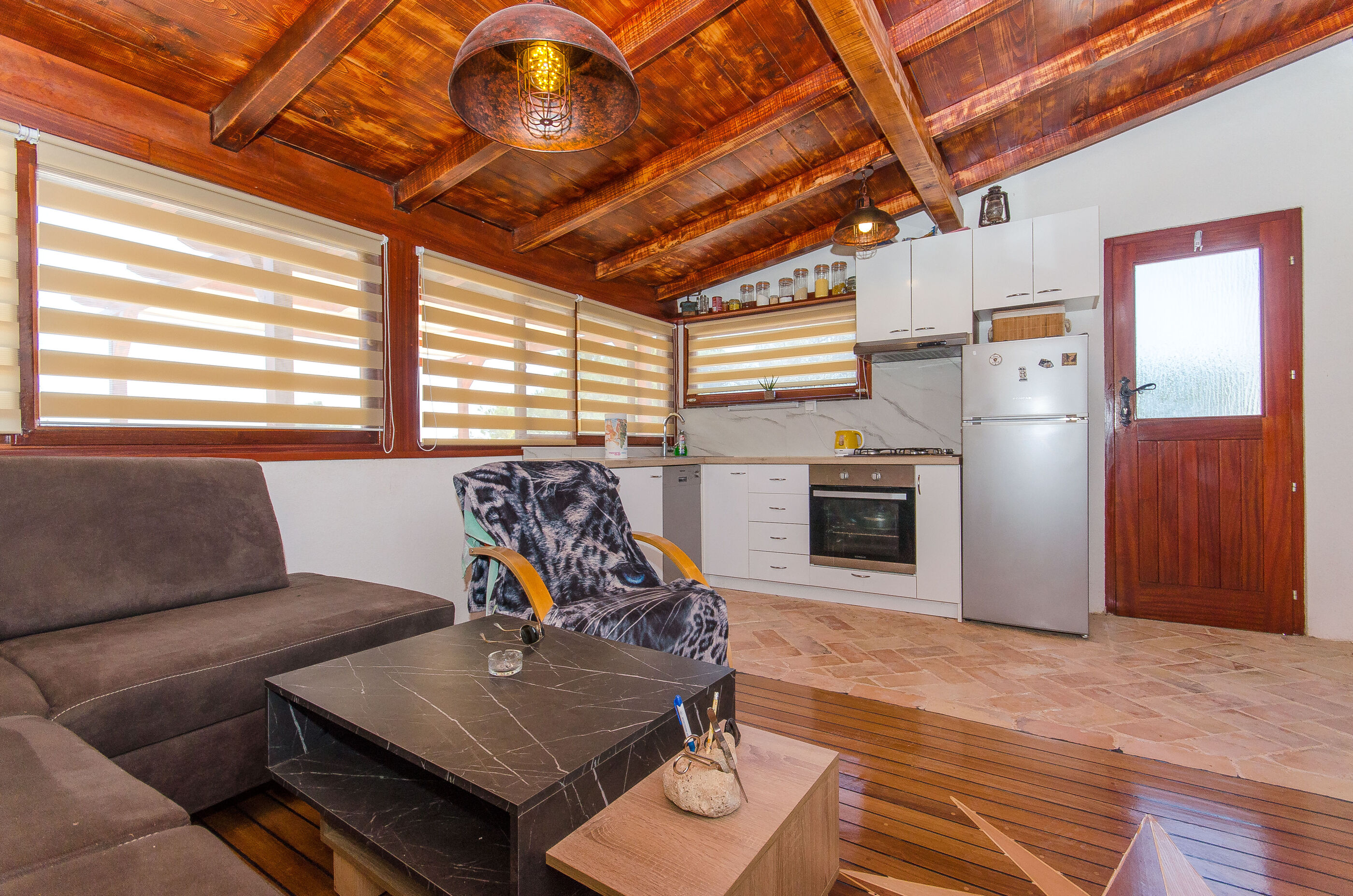 House Frane 85581-K1