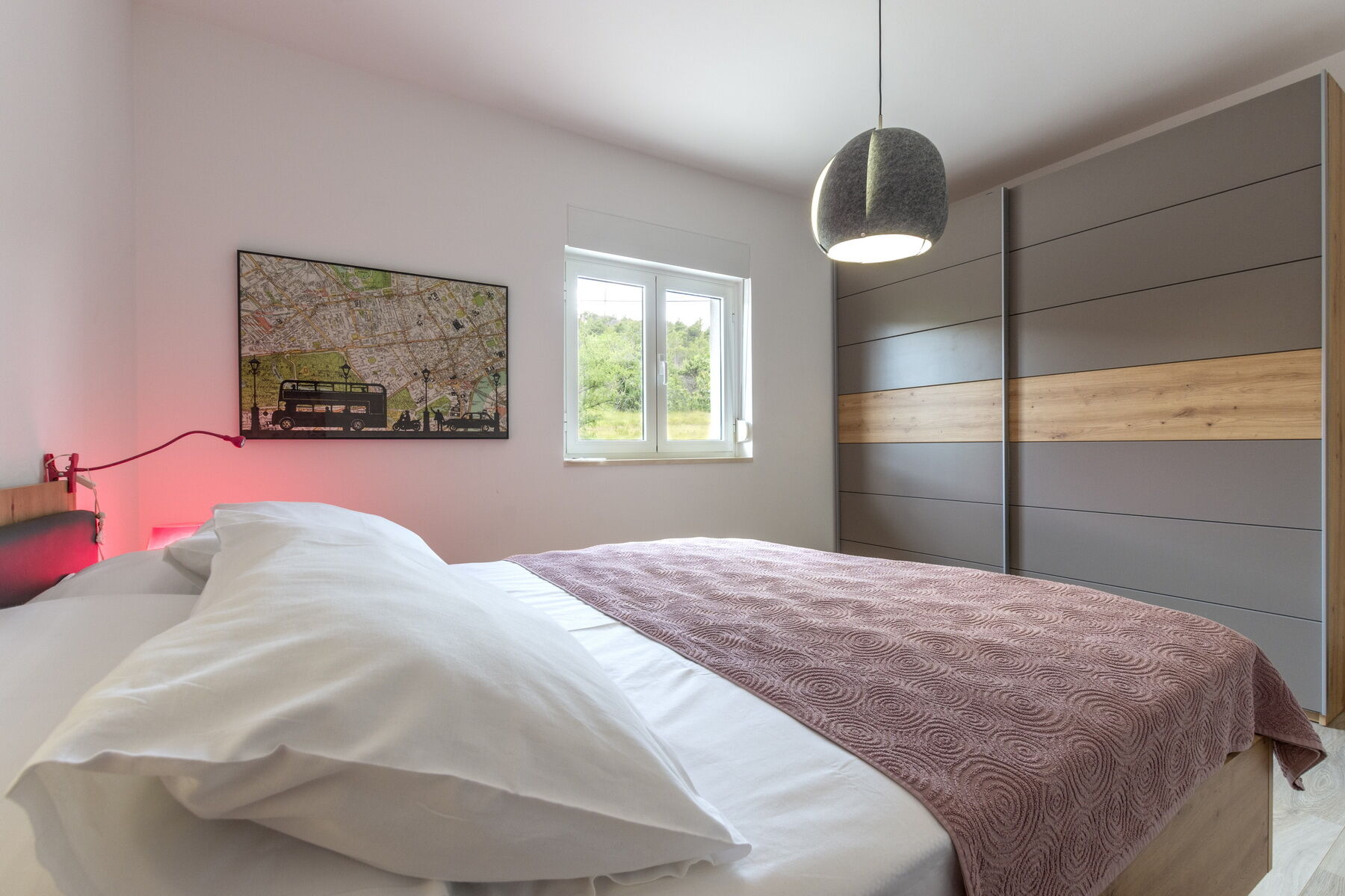 House Anavi V9341-K1