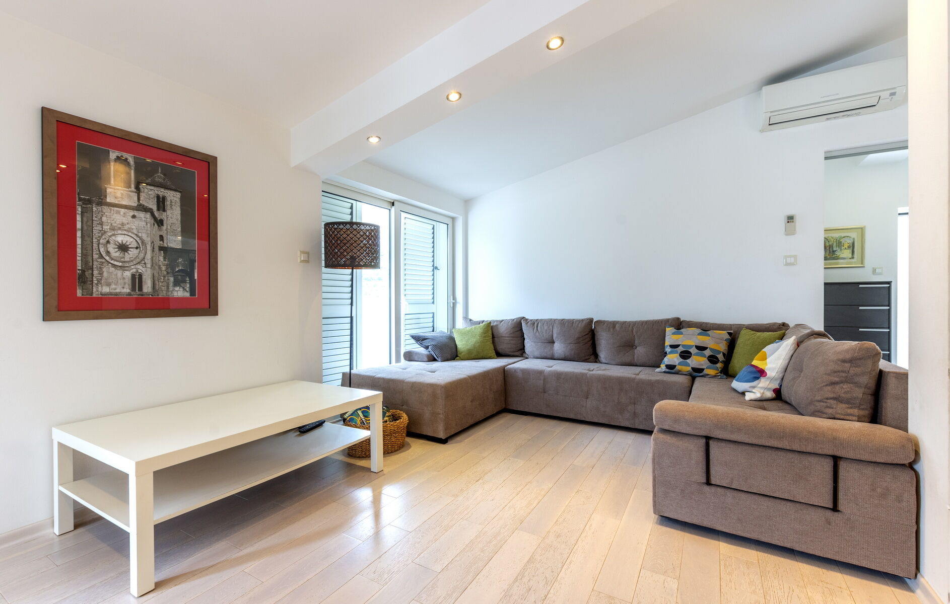 House Anavi V9341-K1