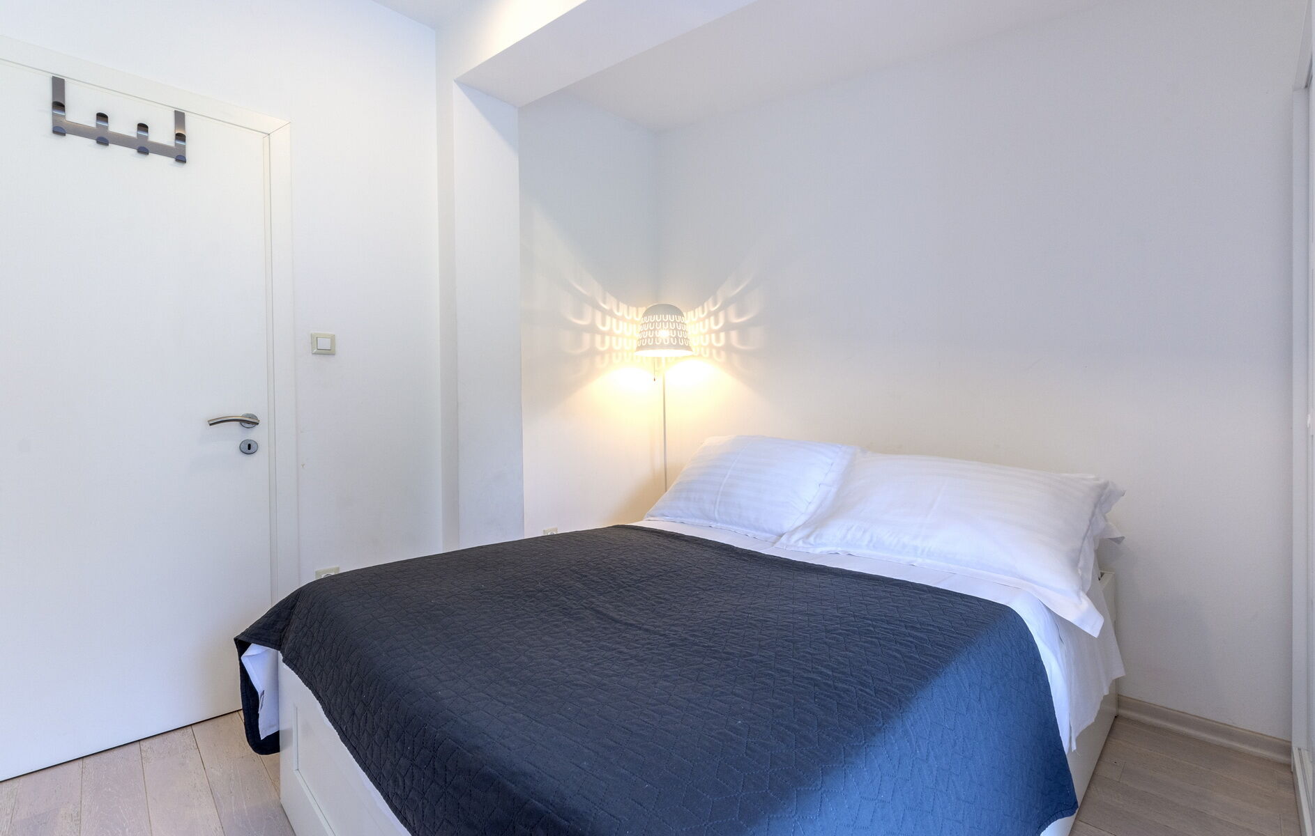 House Anavi V9341-K1