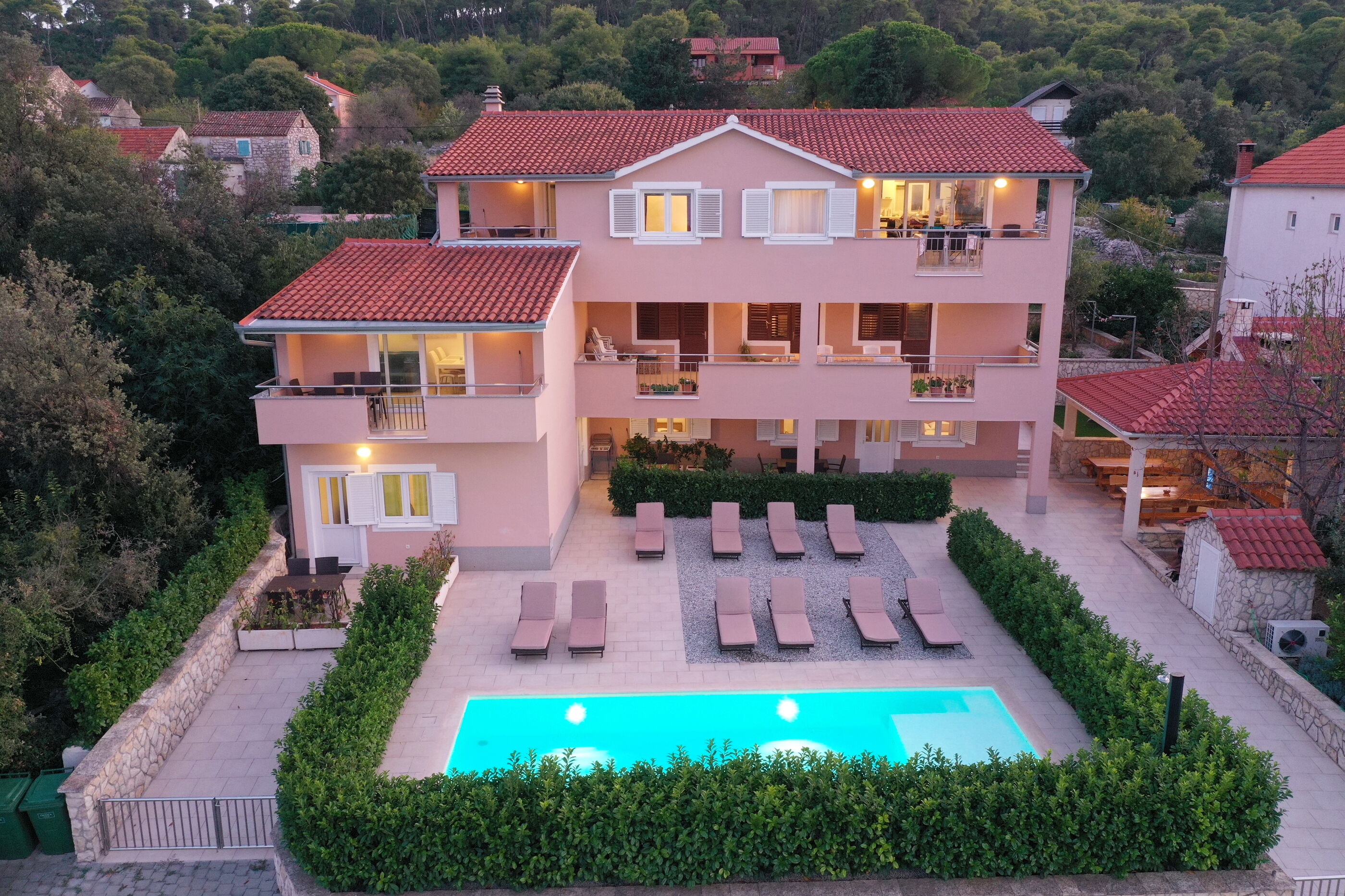 Apartments BoBo 87131-A4