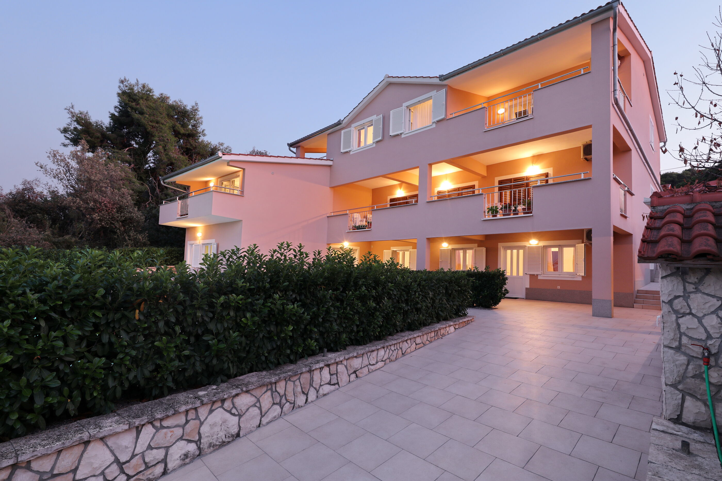Apartments BoBo 87131-A4