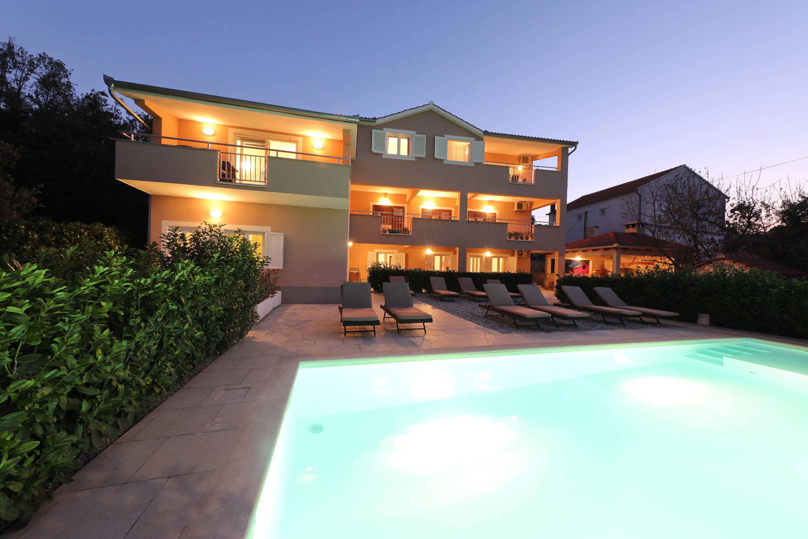 Apartments BoBo 87131-A4