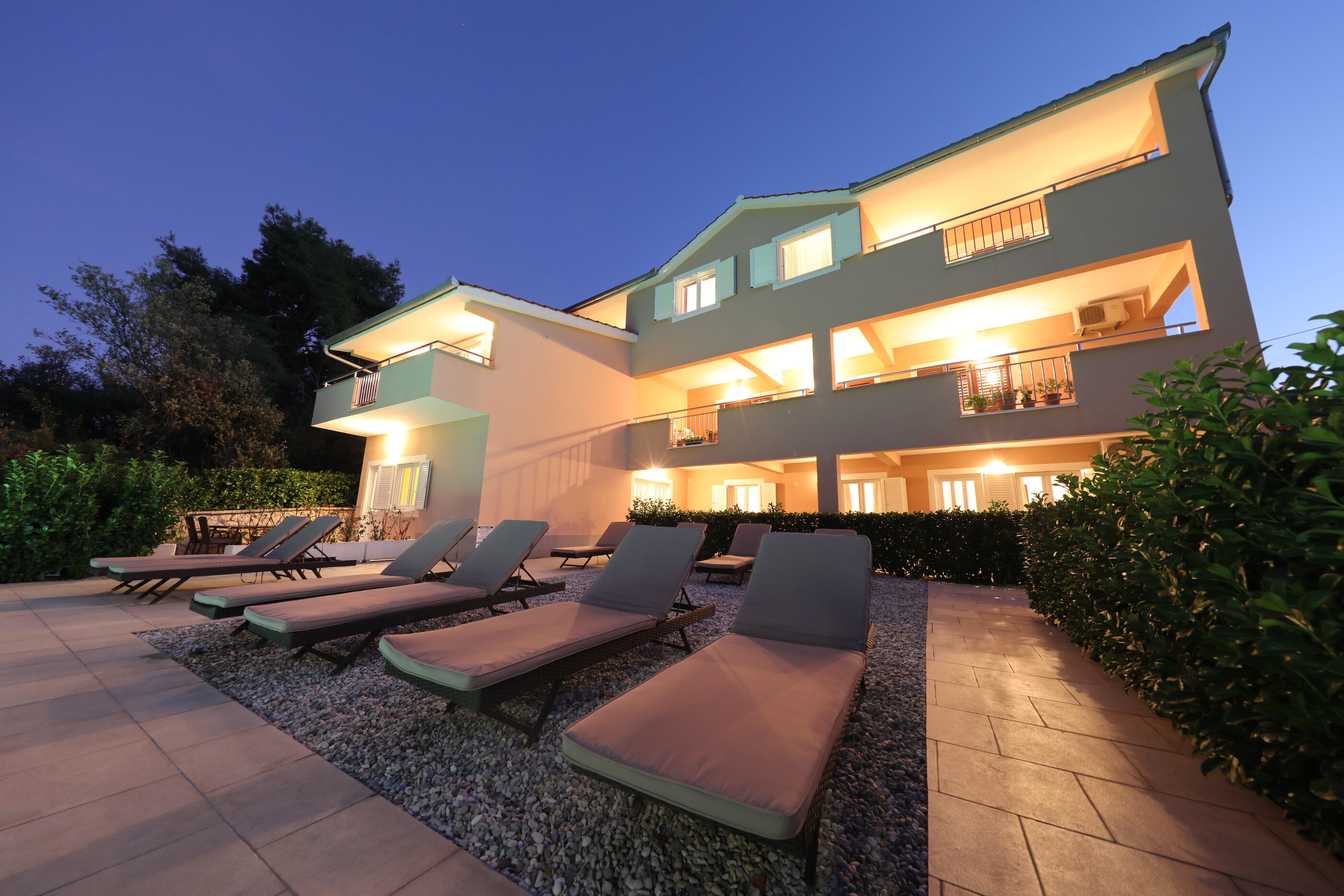 Apartments BoBo 87131-A4