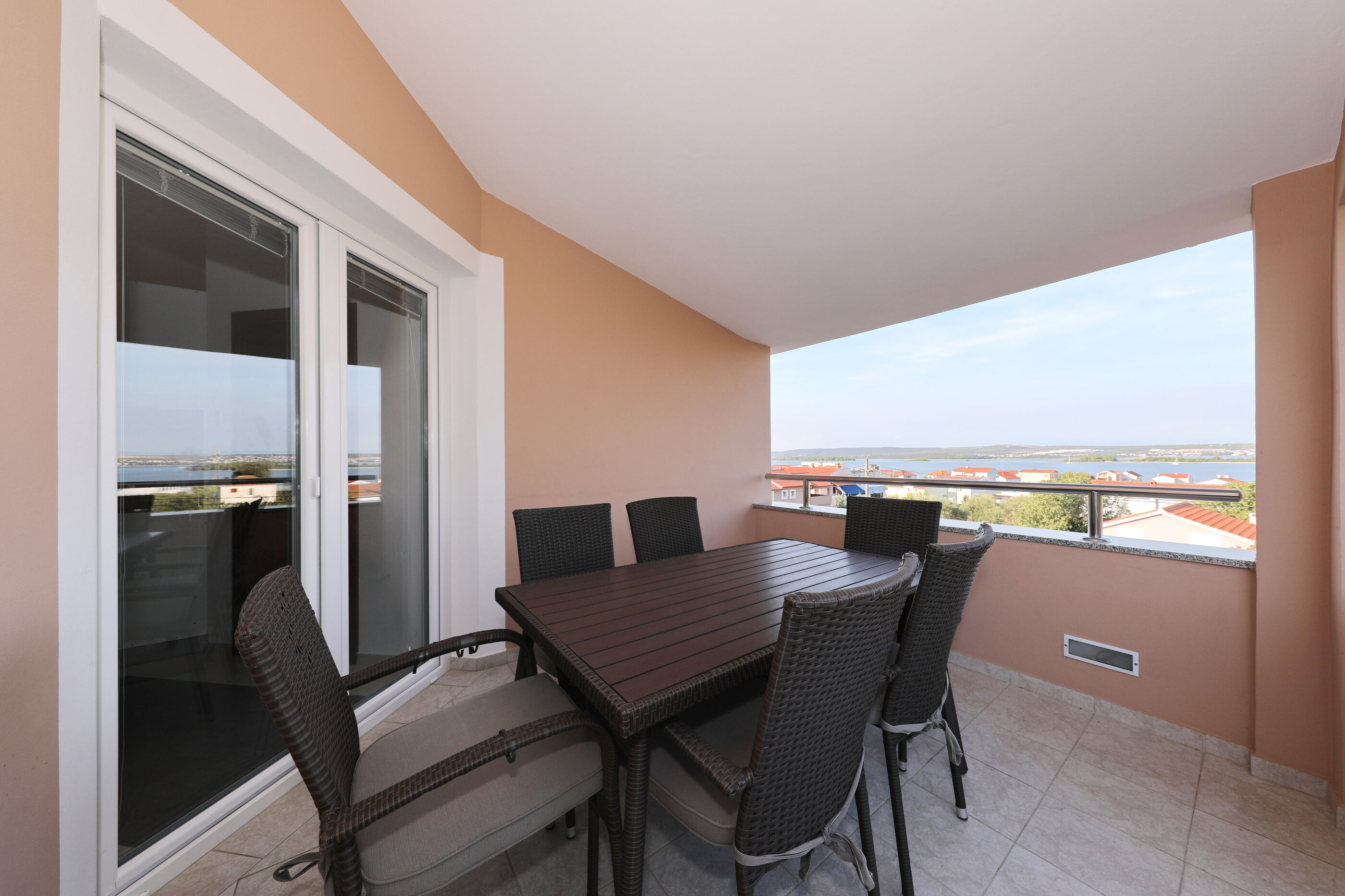 Apartments BoBo 87131-A3