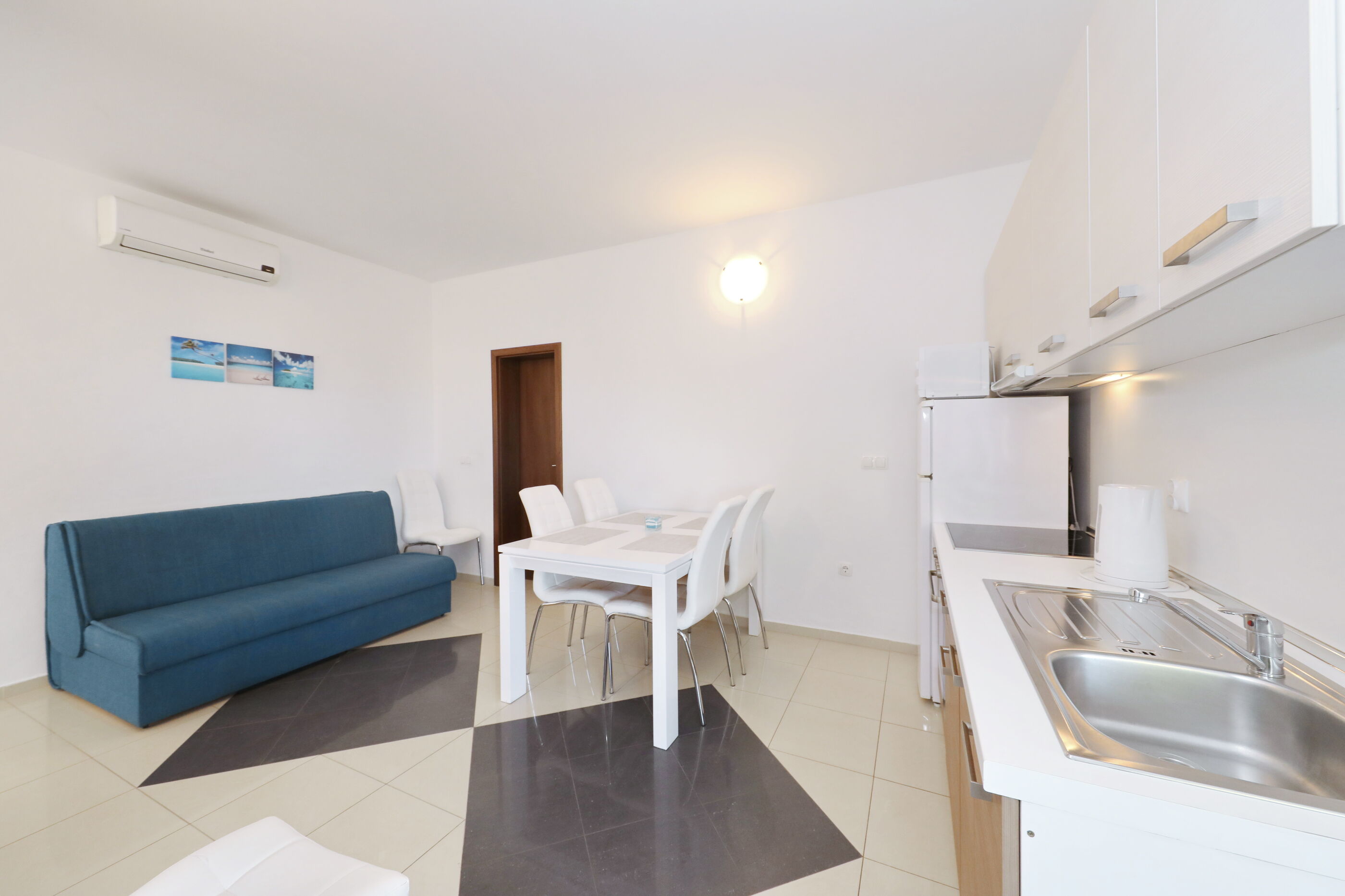 Apartments BoBo 87131-A3