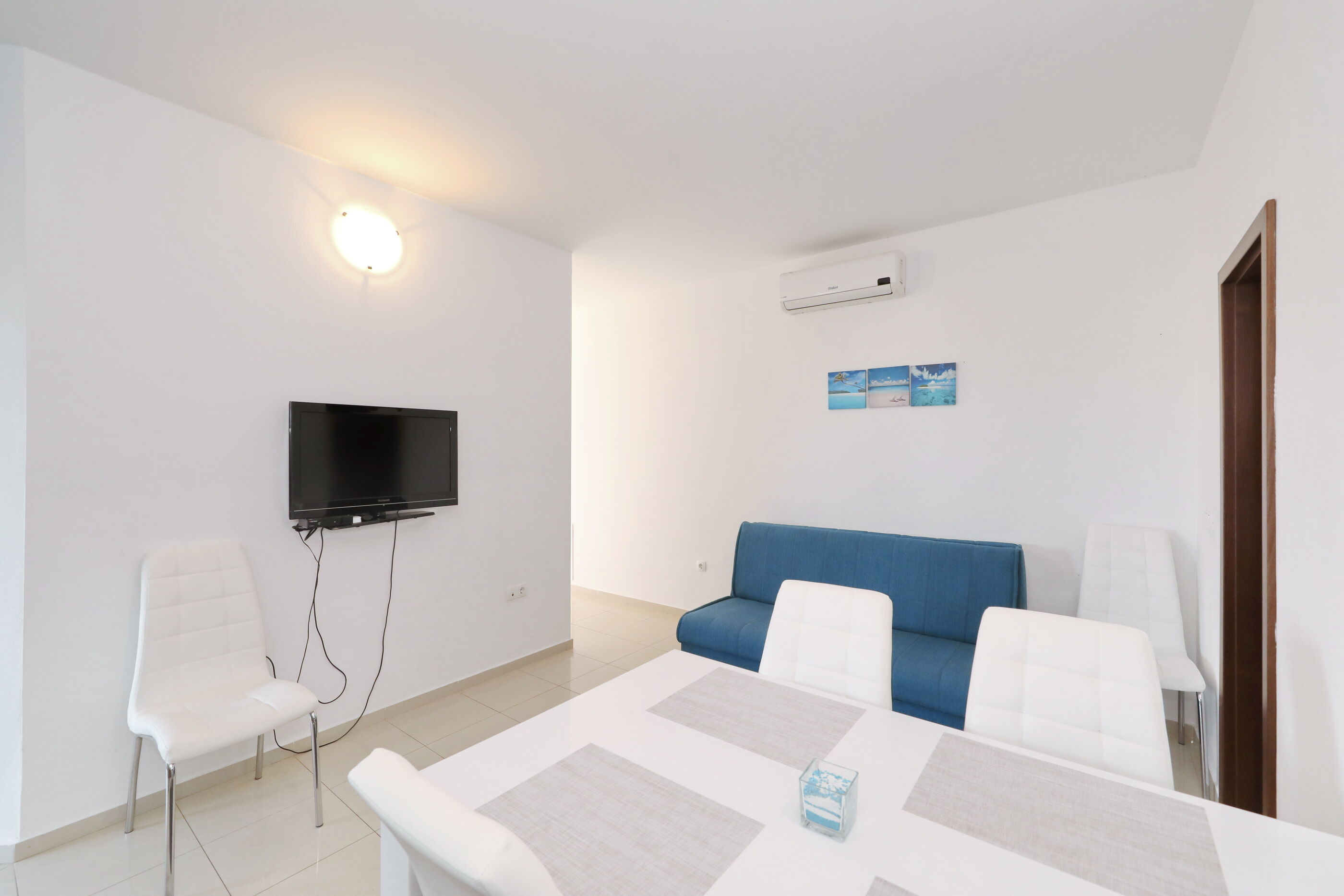 Apartments BoBo 87131-A3